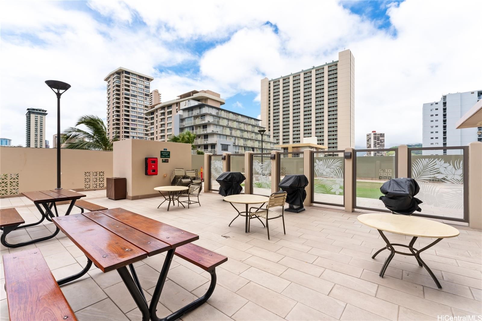 2240 Kuhio Avenue 3202 Property Photo 18