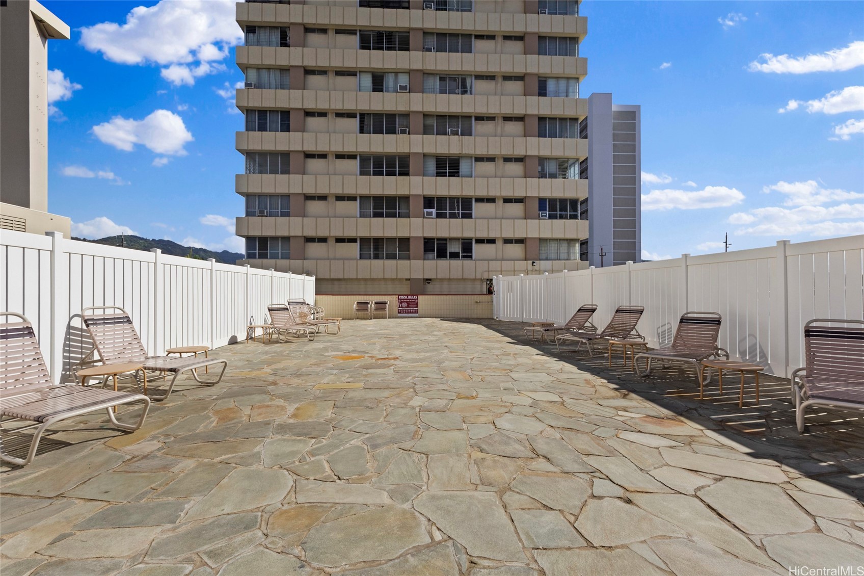 2525 Date Street 3203 Property Photo 15