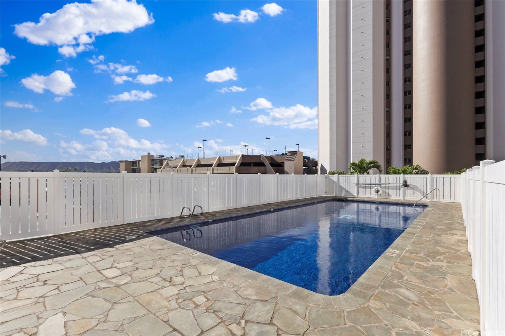 2525 Date Street 3203 Property Photo 16