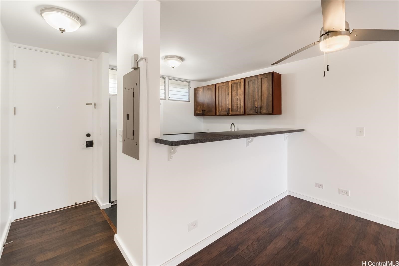 1414 Alexander Street 503 Property Photo 3