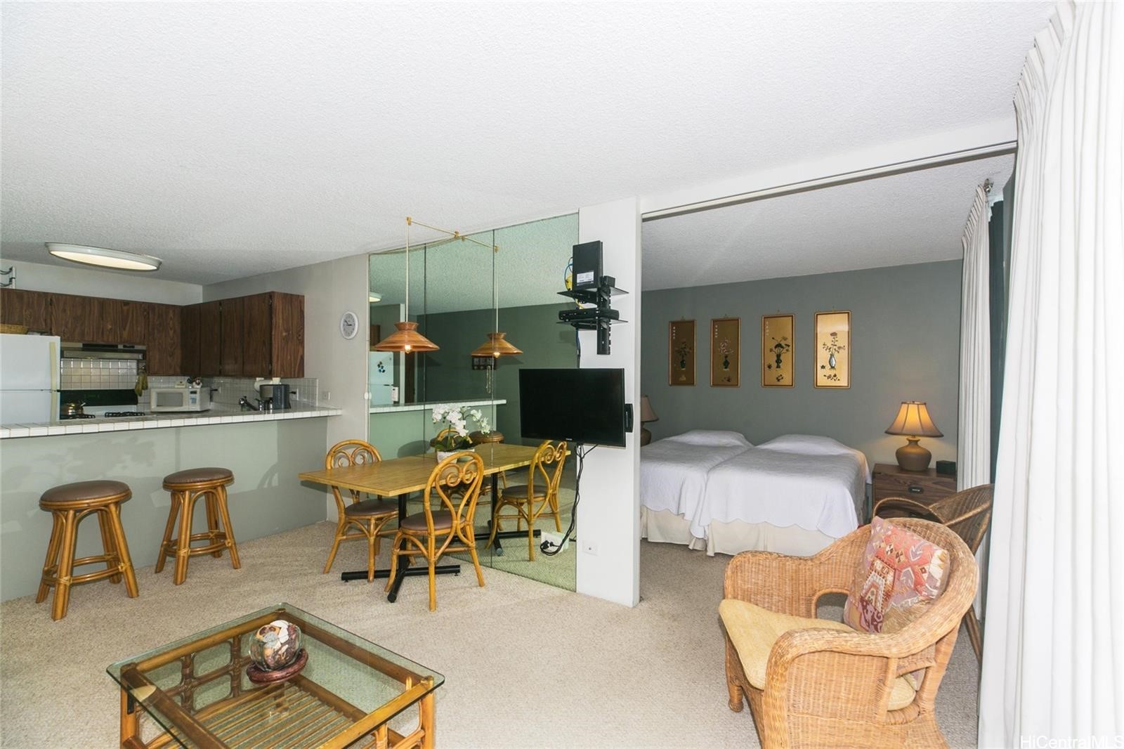 2452 Tusitala Street 604 Property Photo 11