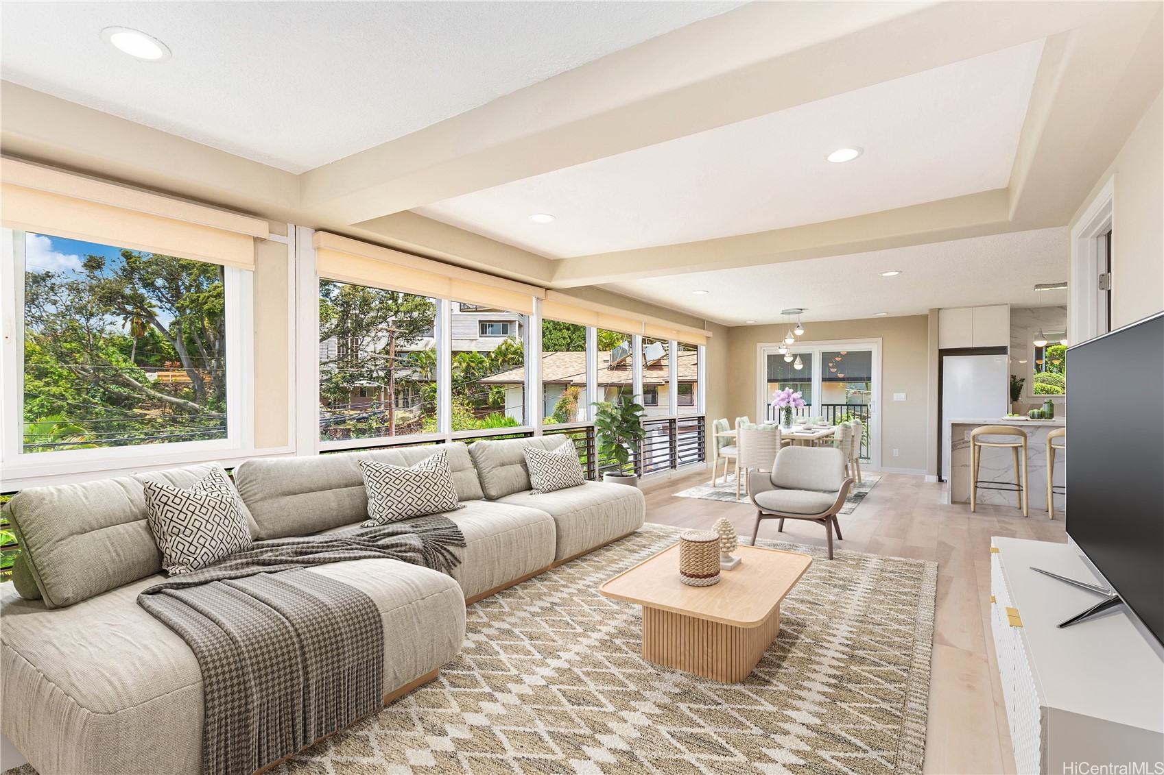 1898 Iwi Way Property Photo 1