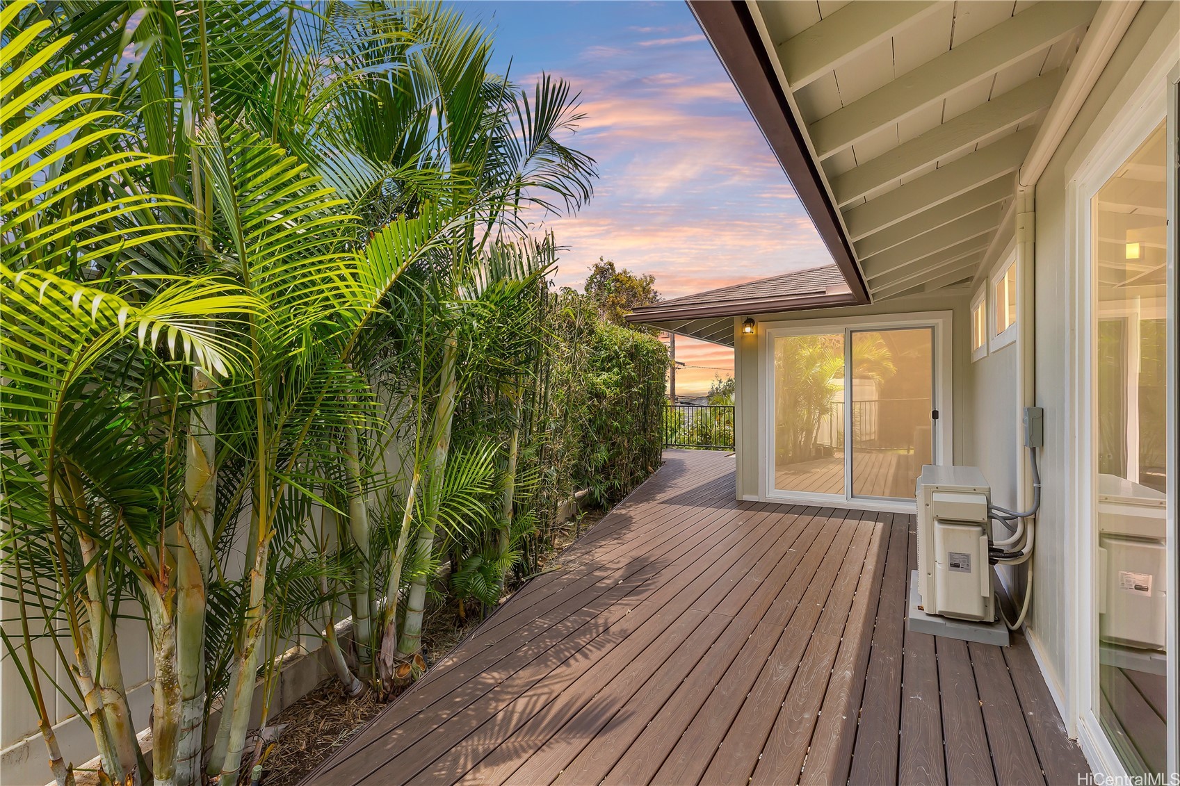 1898 Iwi Way Property Photo 17