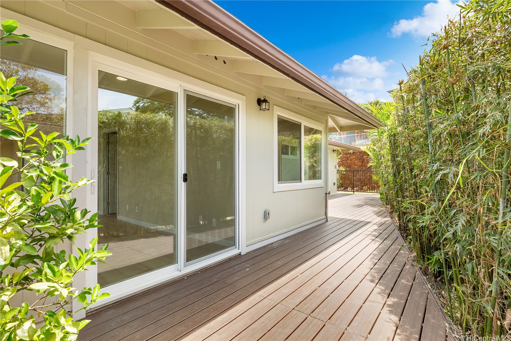 1898 Iwi Way Property Photo 18