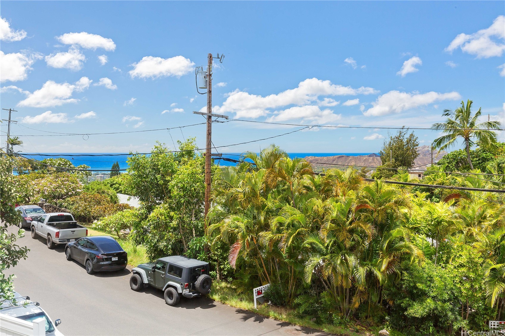 1898 Iwi Way Property Photo 19