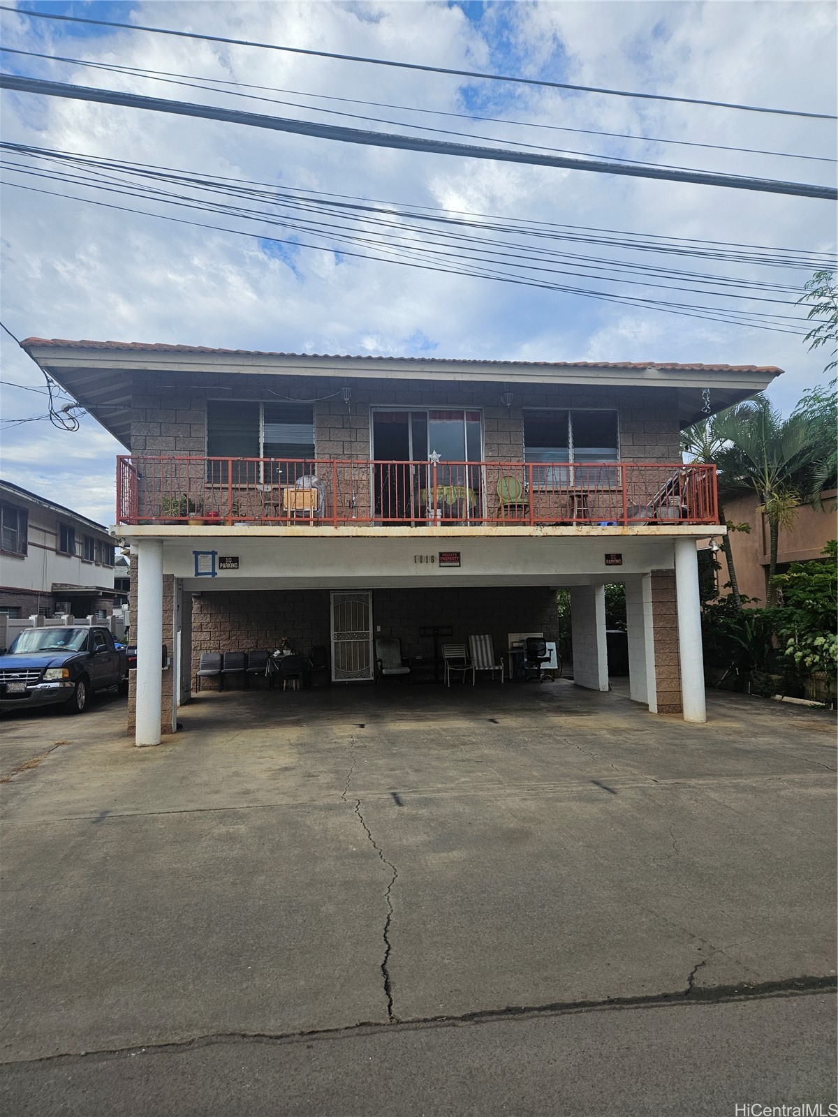 1915 Kahanu Street Property Photo 1