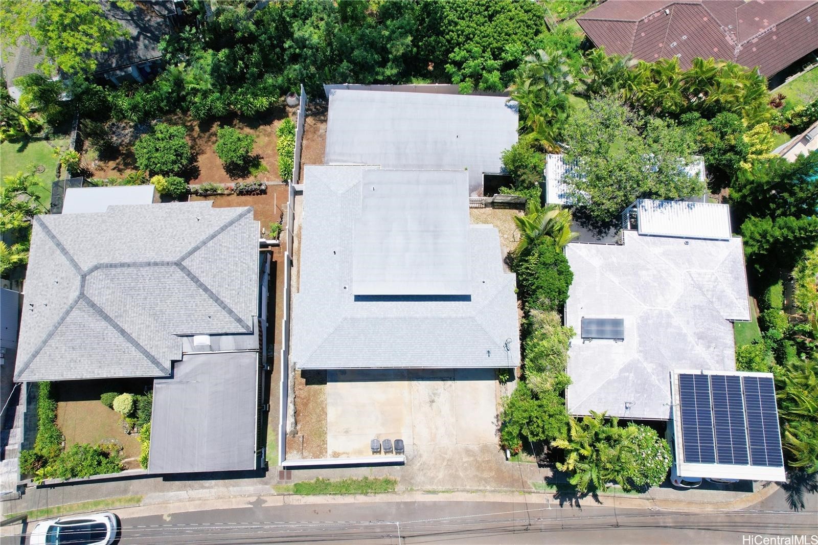 3015 Alencastre Place Property Photo 4