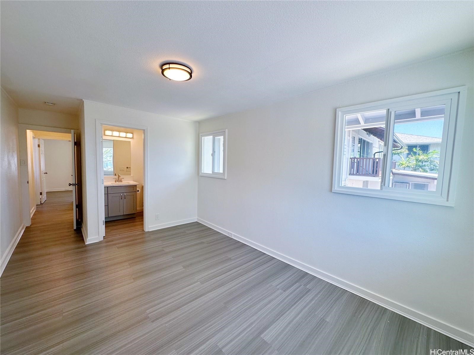 3015 Alencastre Place Property Photo 9