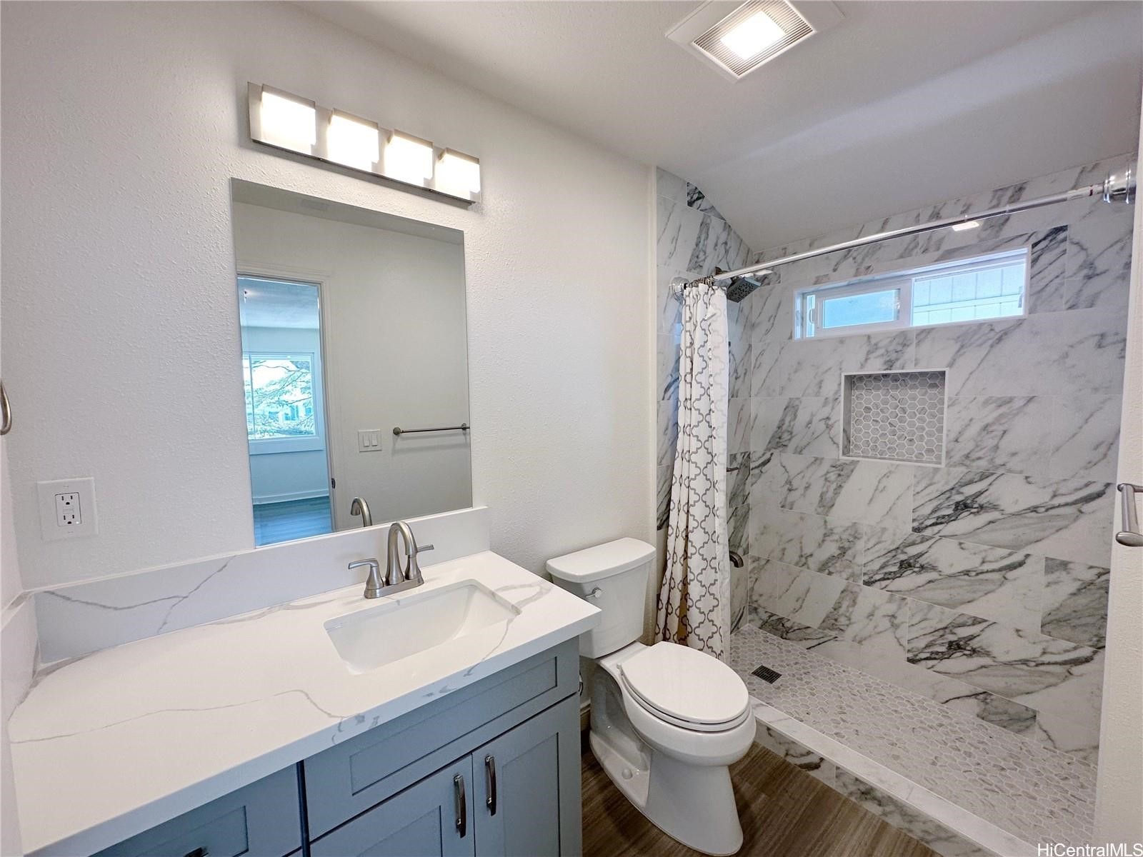 3015 Alencastre Place Property Photo 10