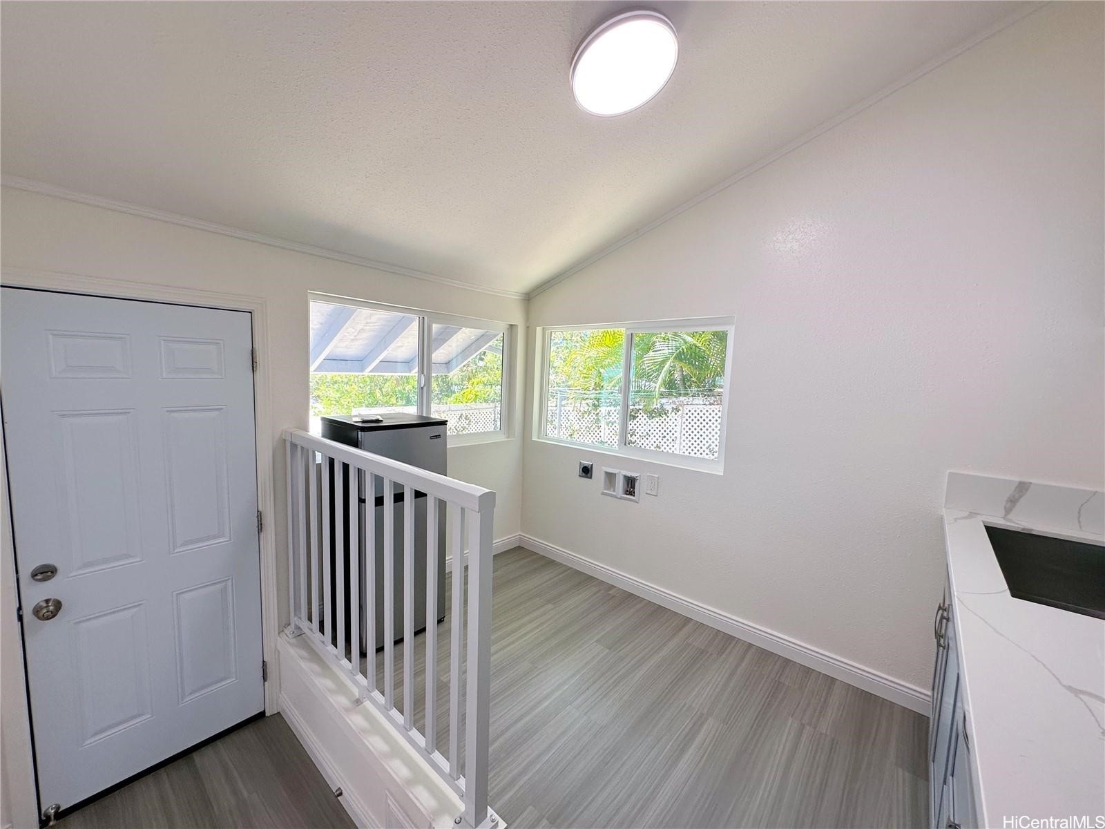 3015 Alencastre Place Property Photo 13