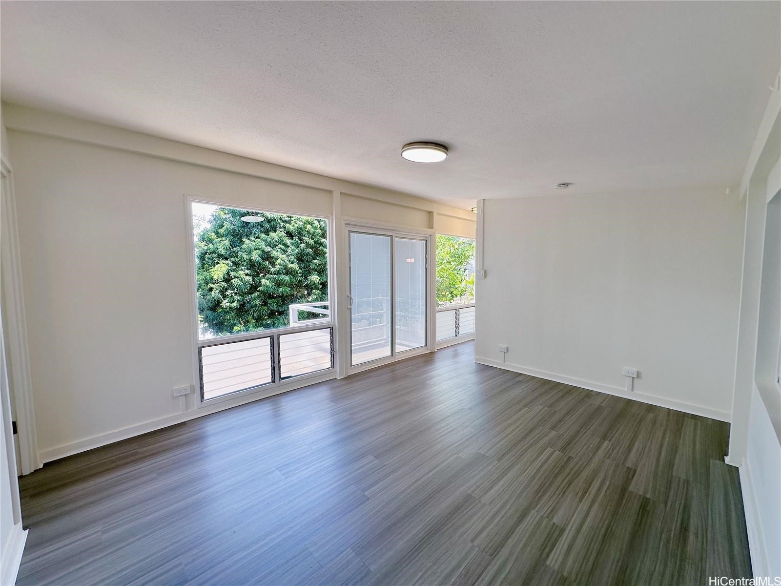 3015 Alencastre Place Property Photo 17