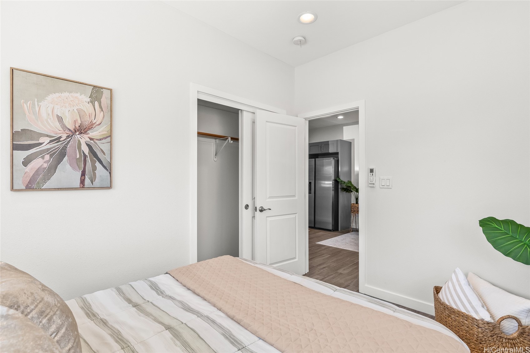 642 N Vineyard Boulevard E Property Photo 11
