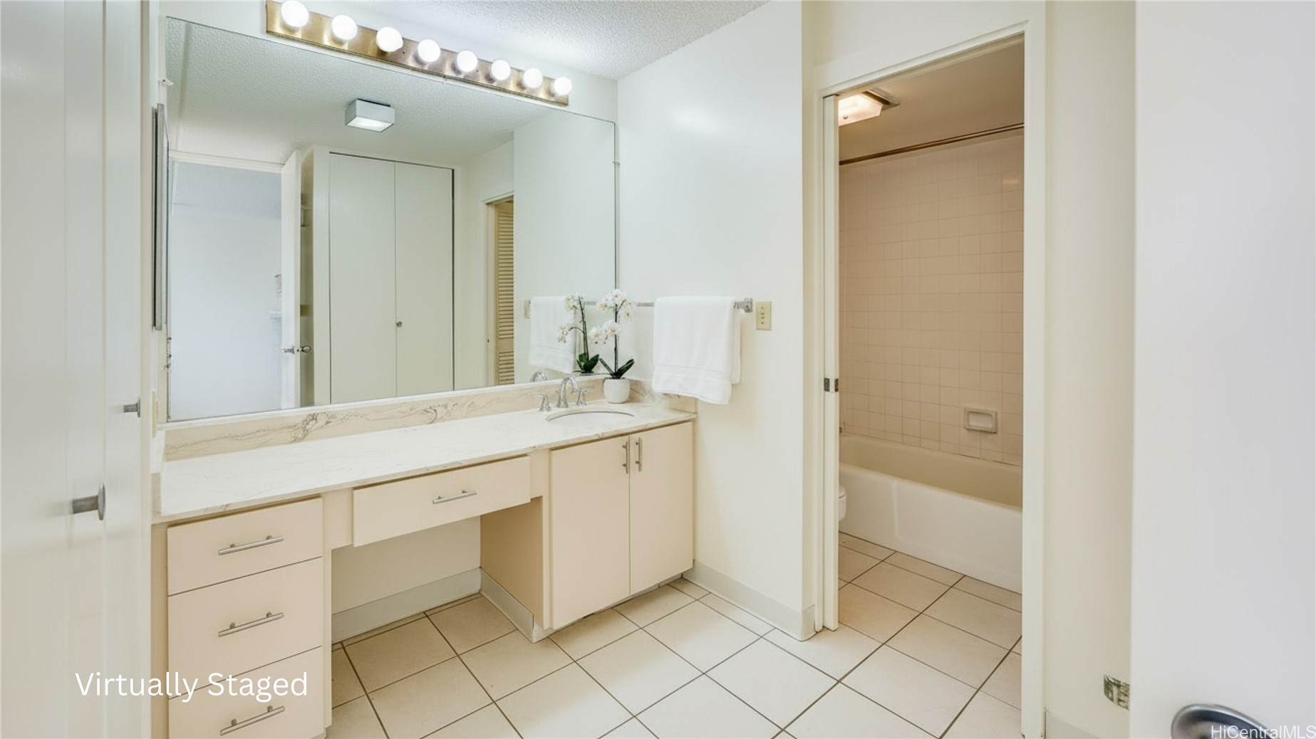400 Hobron Lane 1815 Property Photo 7