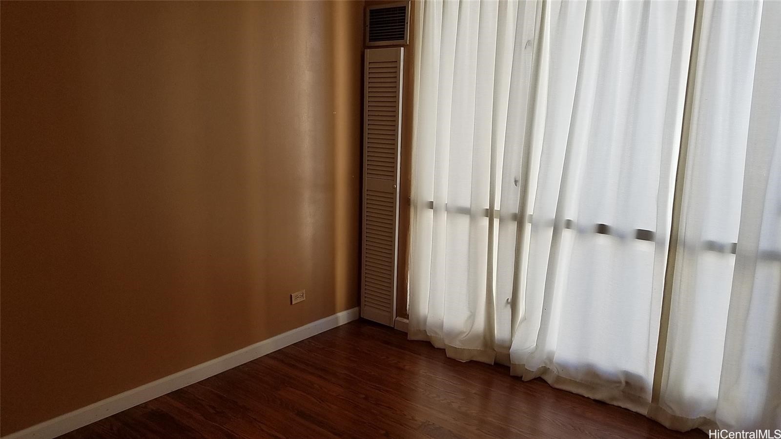 1925 Kalakaua Avenue 703 Property Photo 8