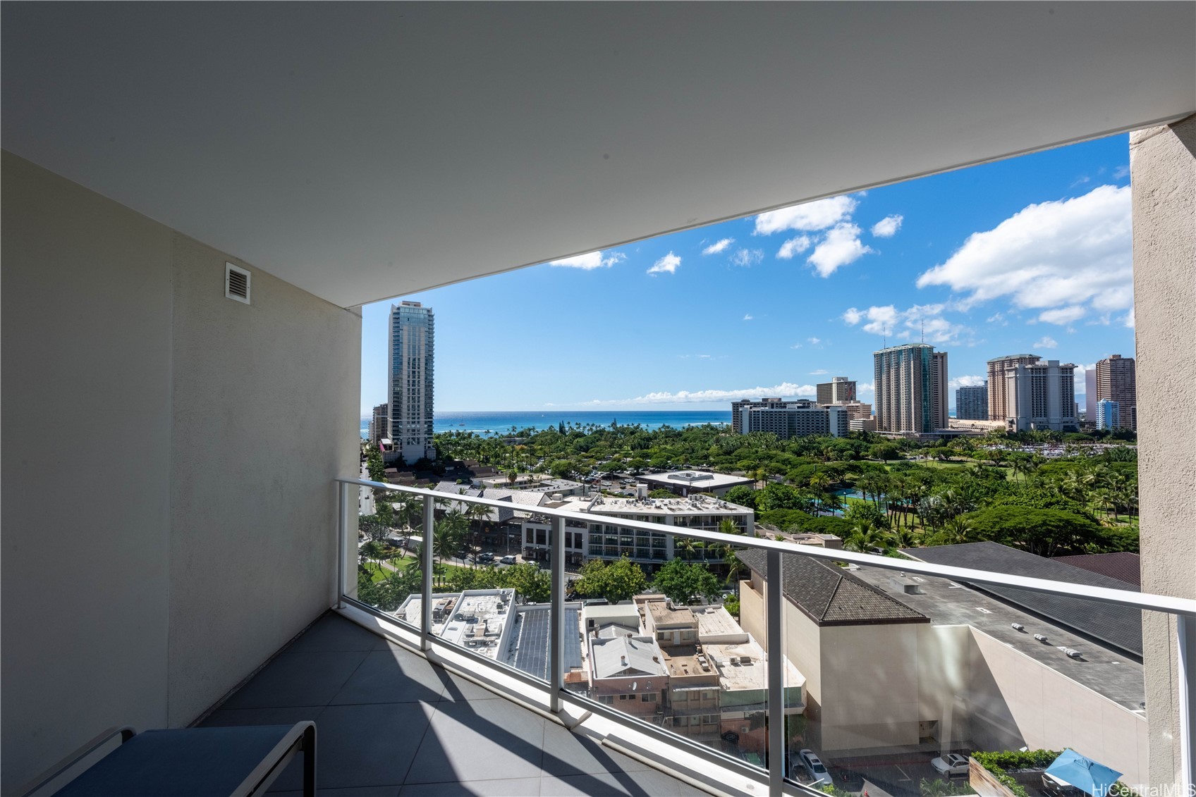 2139 Kuhio Avenue 1508 Property Photo 13
