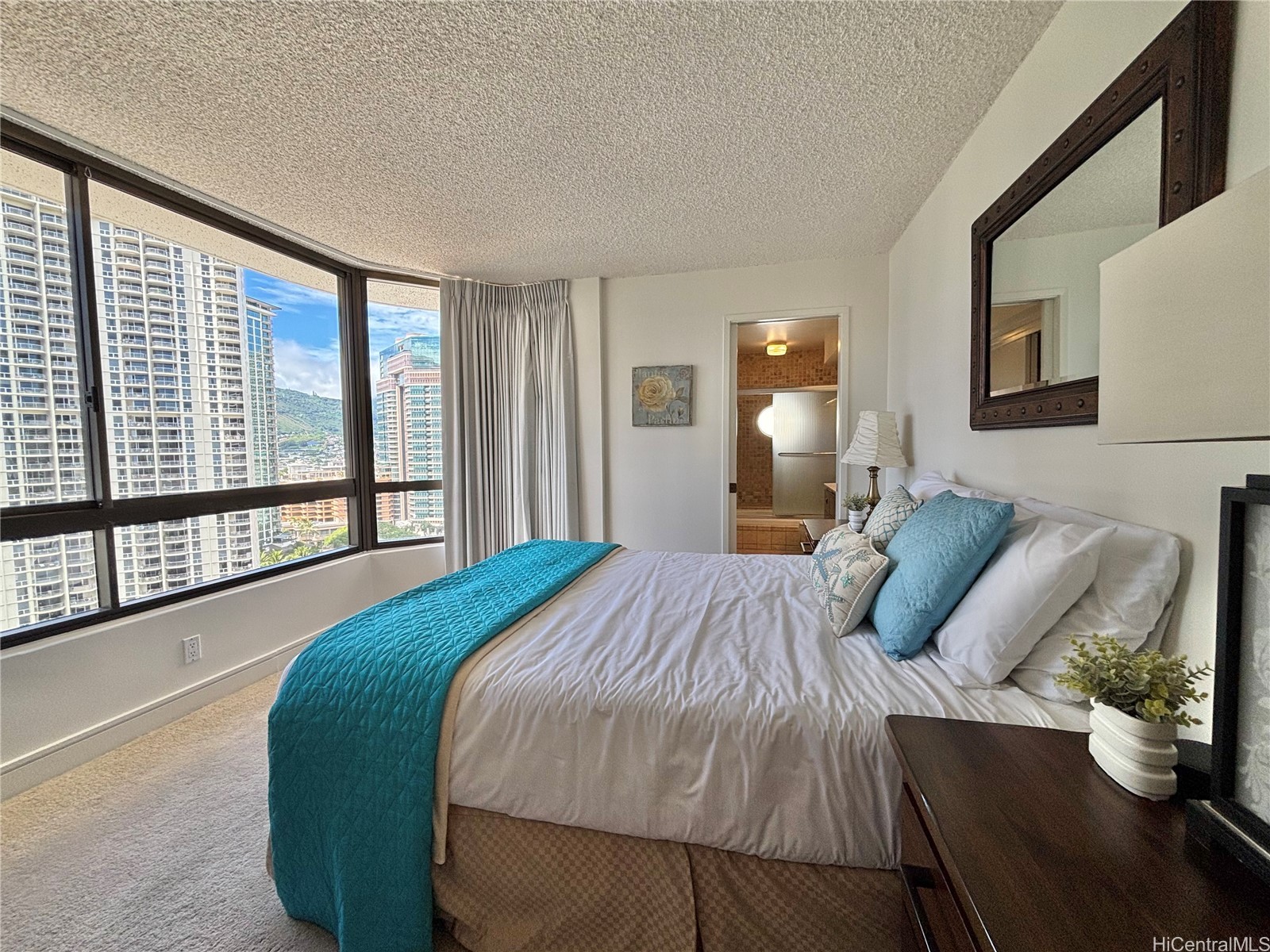 1910 Ala Moana Boulevard 19d Property Photo 7