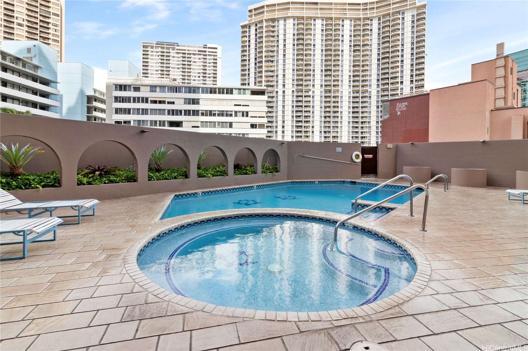 1910 Ala Moana Boulevard 19d Property Photo 11