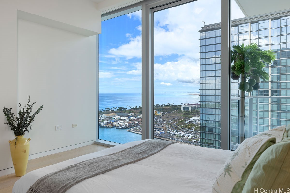 1118 Ala Moana Boulevard 2905 Property Photo 7