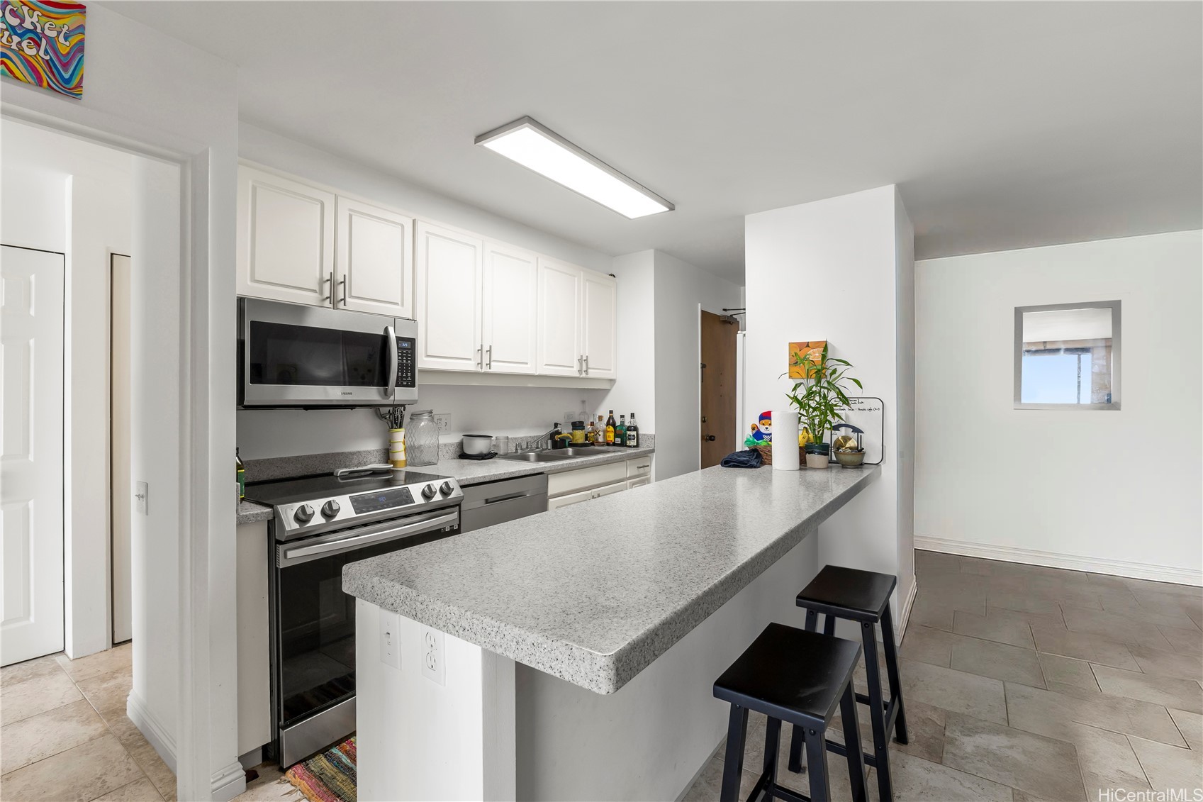 1778 Ala Moana Boulevard 2508 Property Photo 3