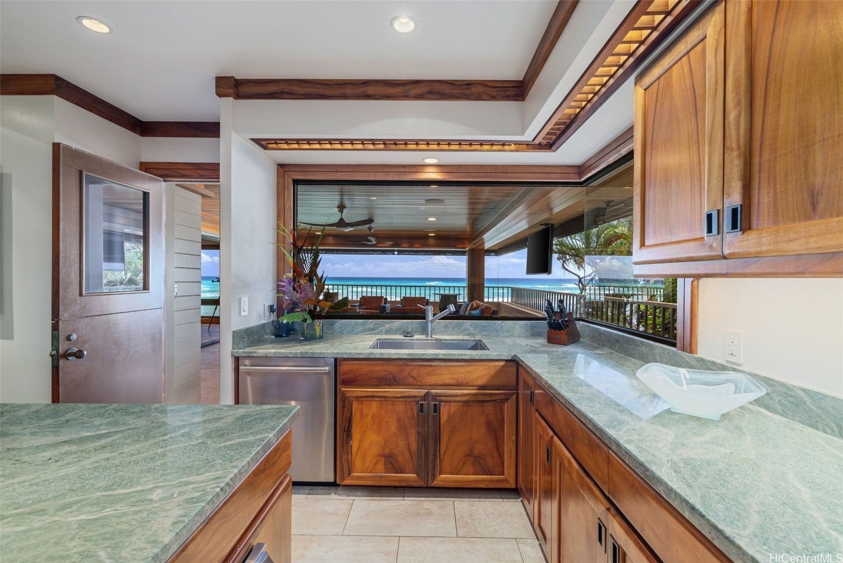 3165 Diamond Head Road 4 Property Photo 13