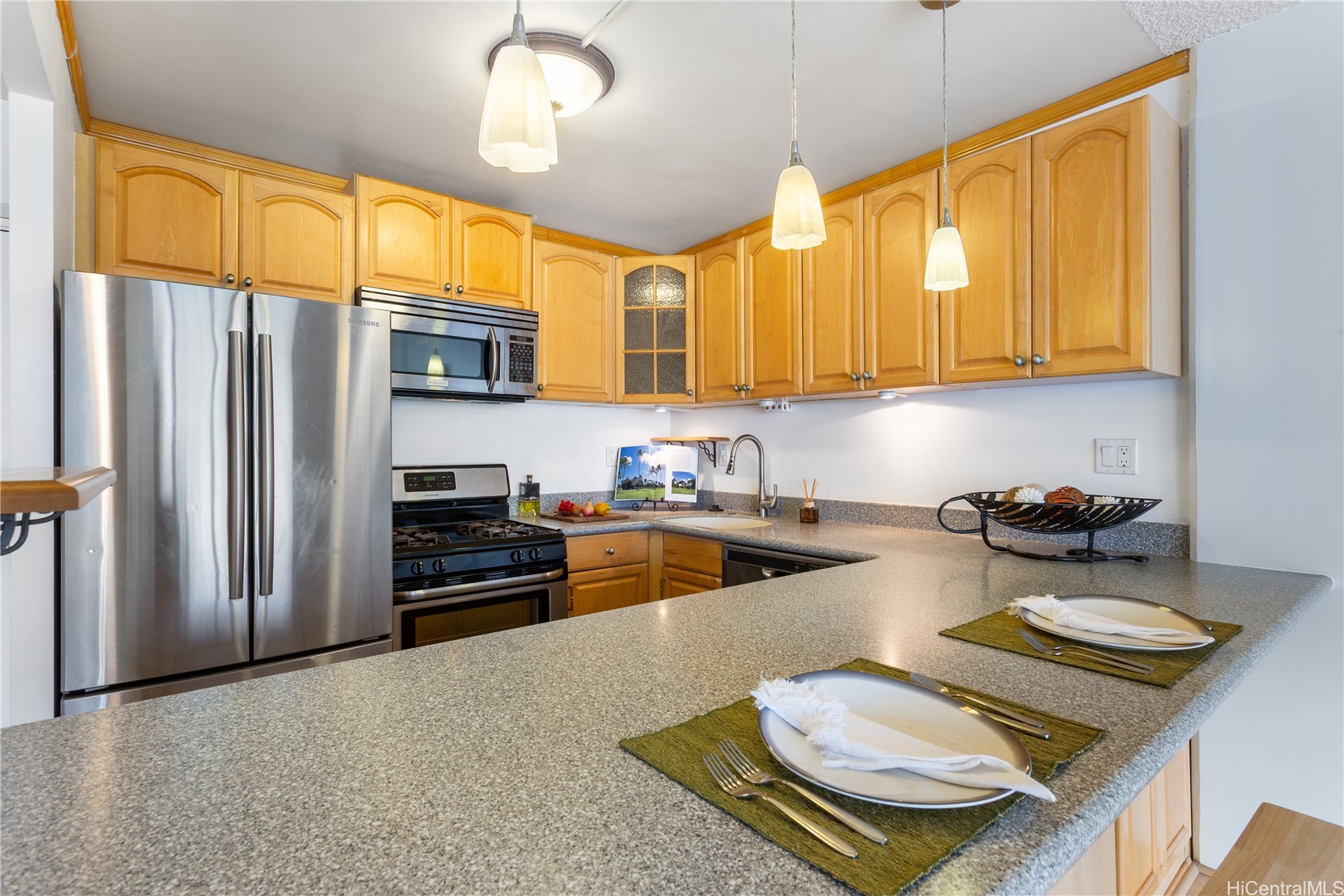475 Atkinson Drive 807 Property Photo 3