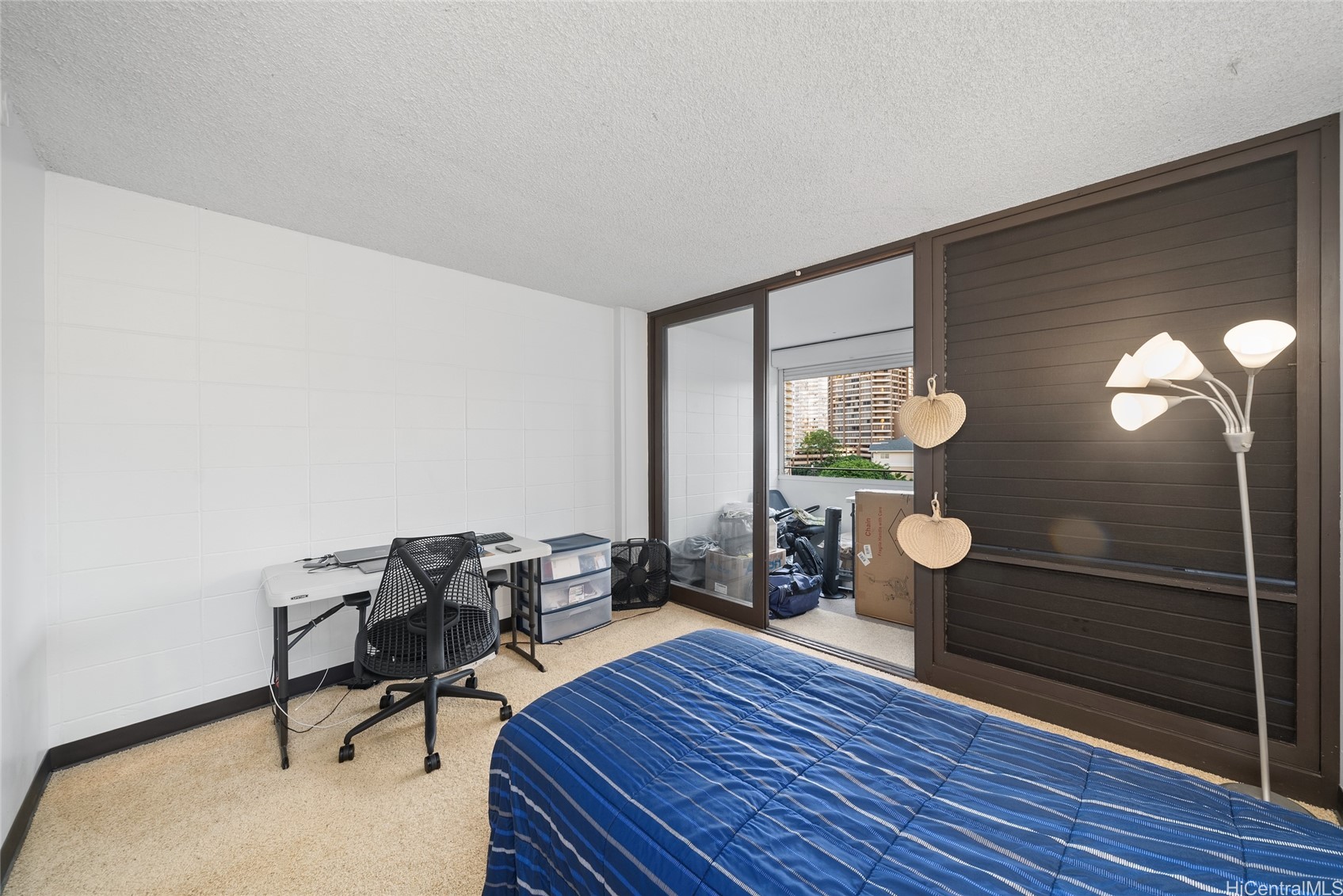 425 Ena Road B602 Property Photo 2