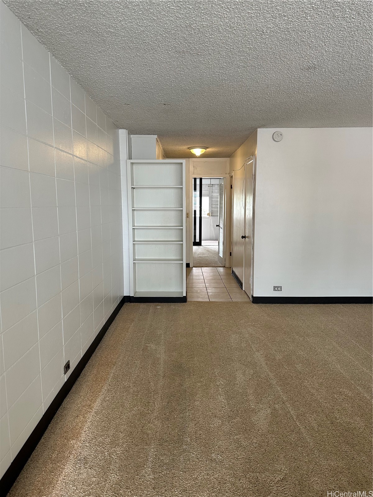 425 Ena Road B602 Property Photo 6