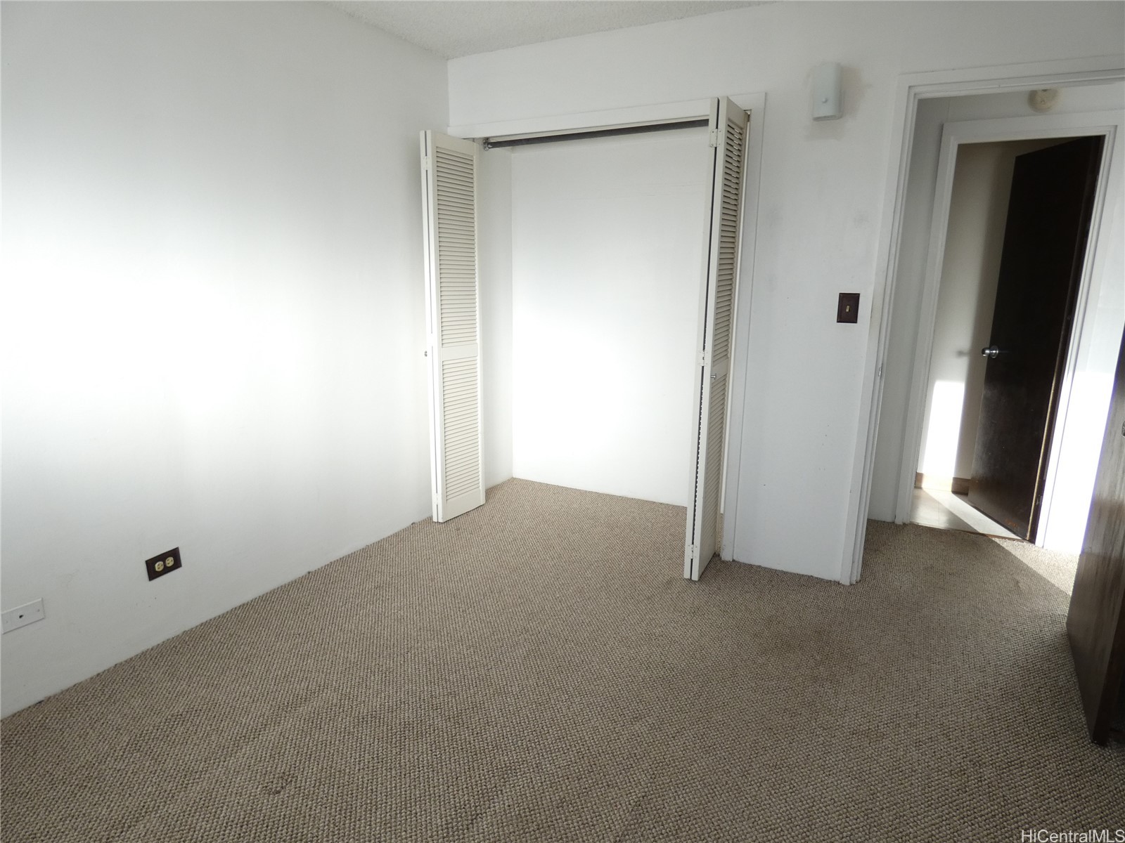 2421 Ala Wai Boulevard 1603 Property Photo 5