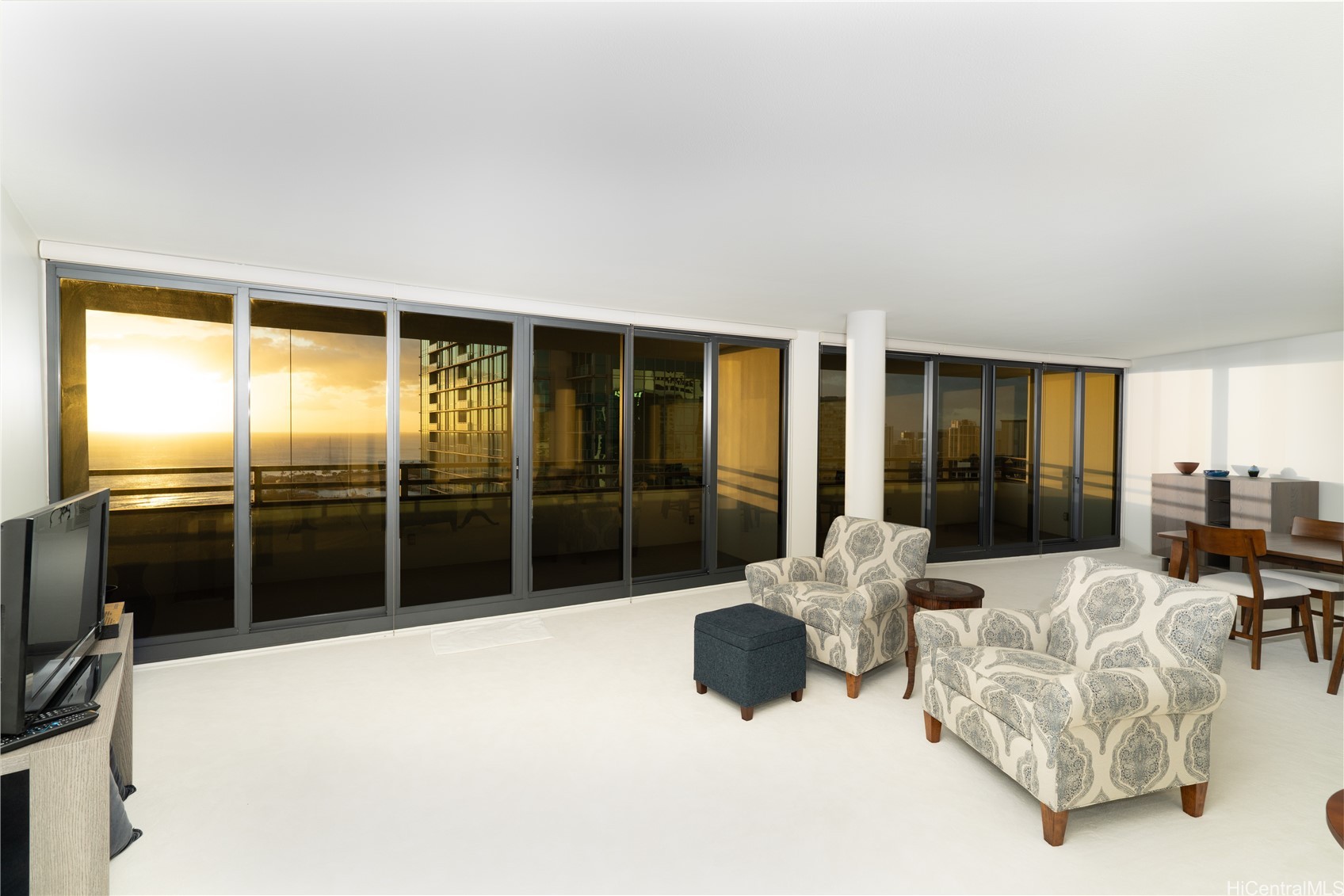 1330 Ala Moana Boulevard 3601 Property Photo 6