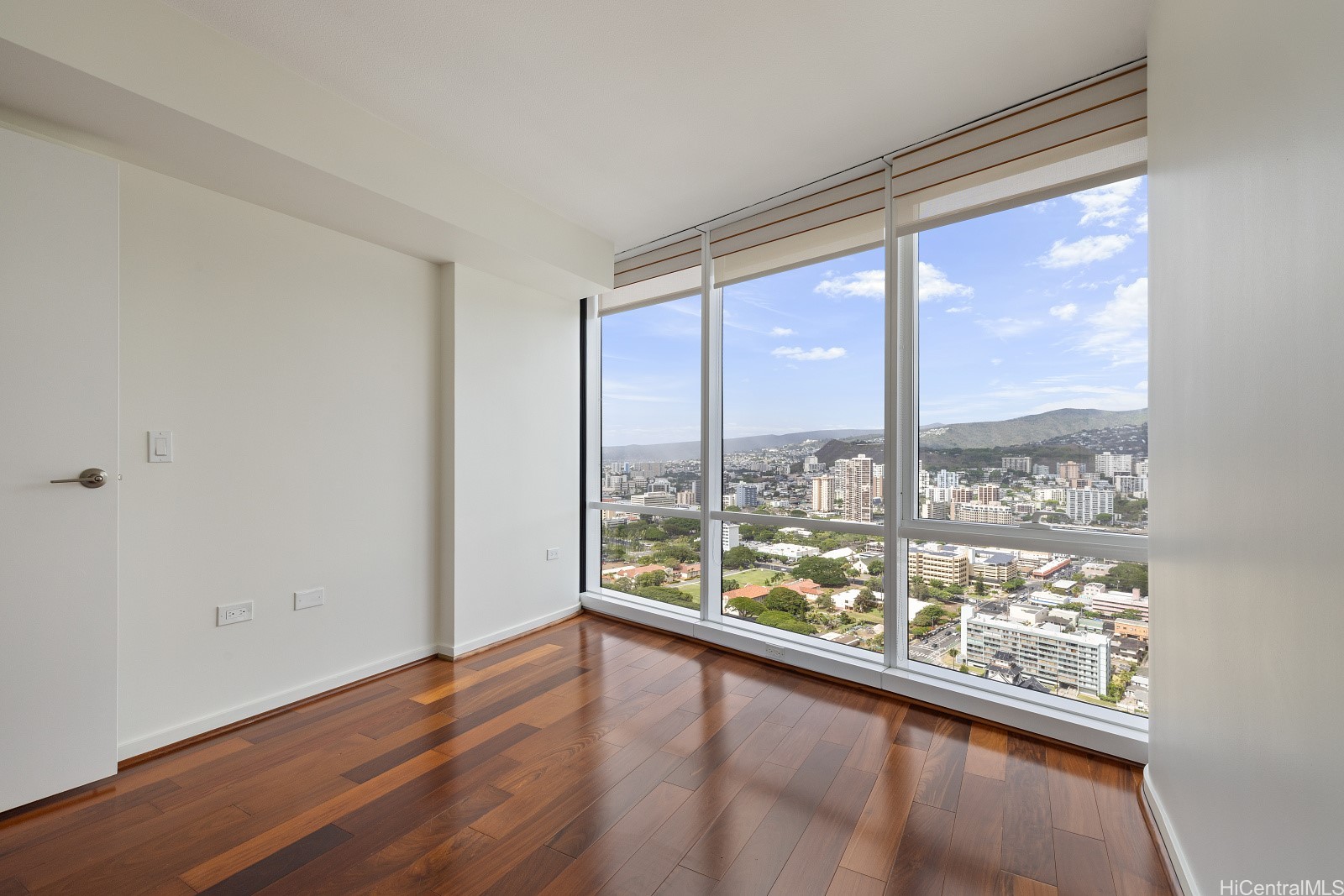 1296 Kapiolani Boulevard Ii4302 Property Photo 10