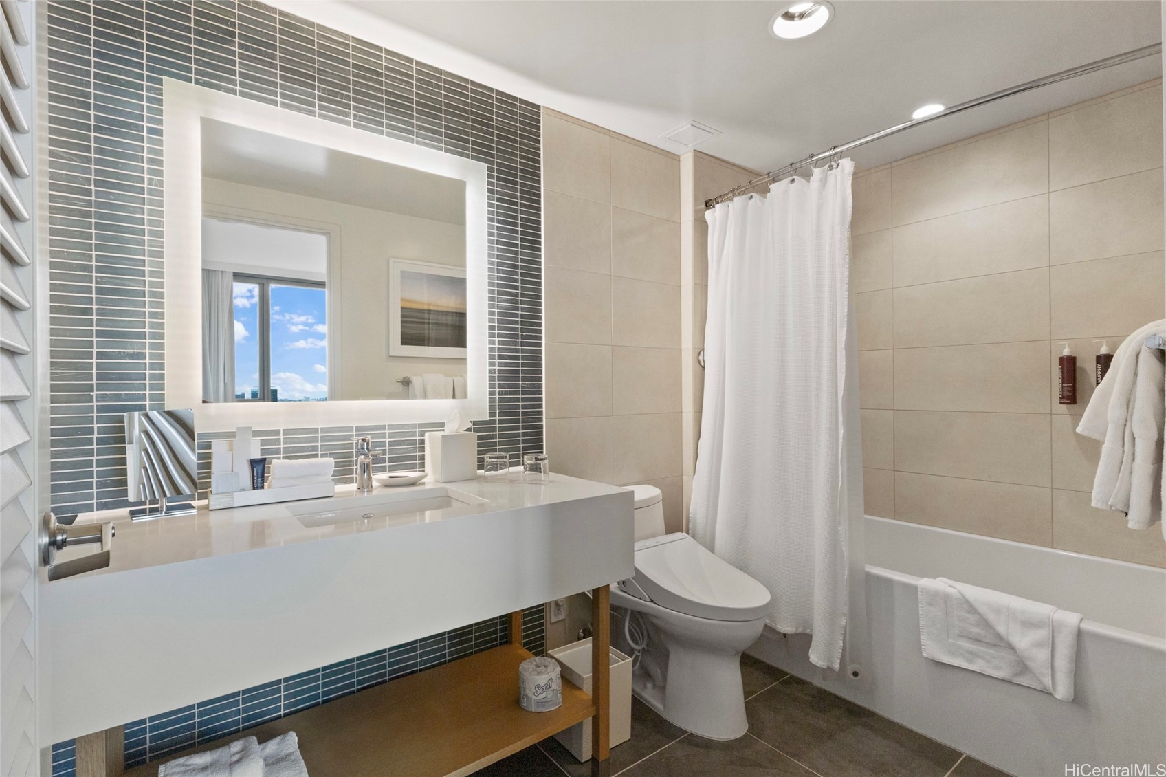 1390 Kapiolani Boulevard 3503 Property Photo 14