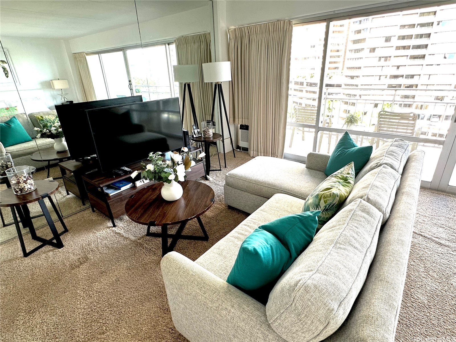 1777 Ala Moana Boulevard 923 Property Photo 4