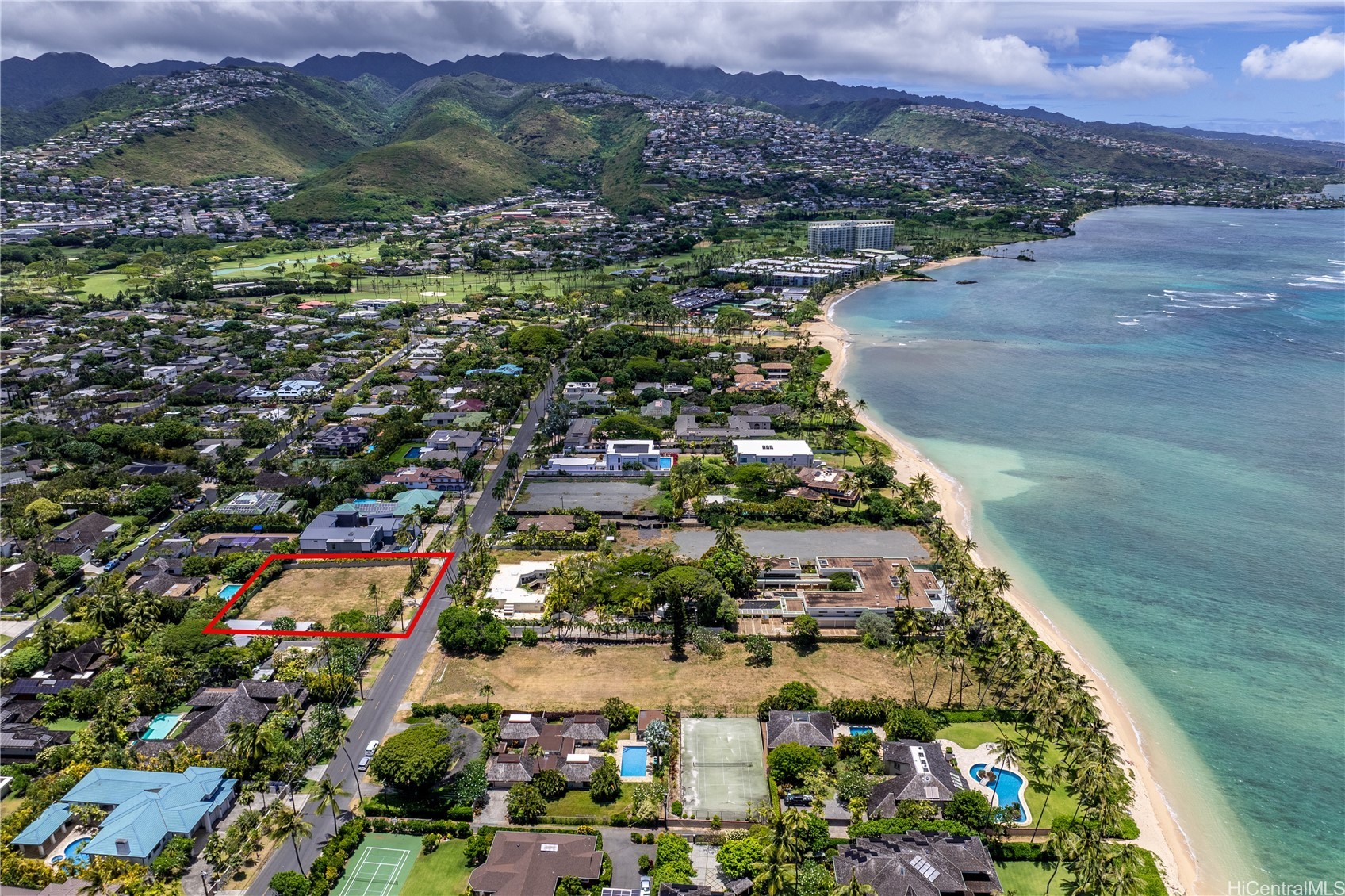 4744 Kahala Avenue Property Photo 6