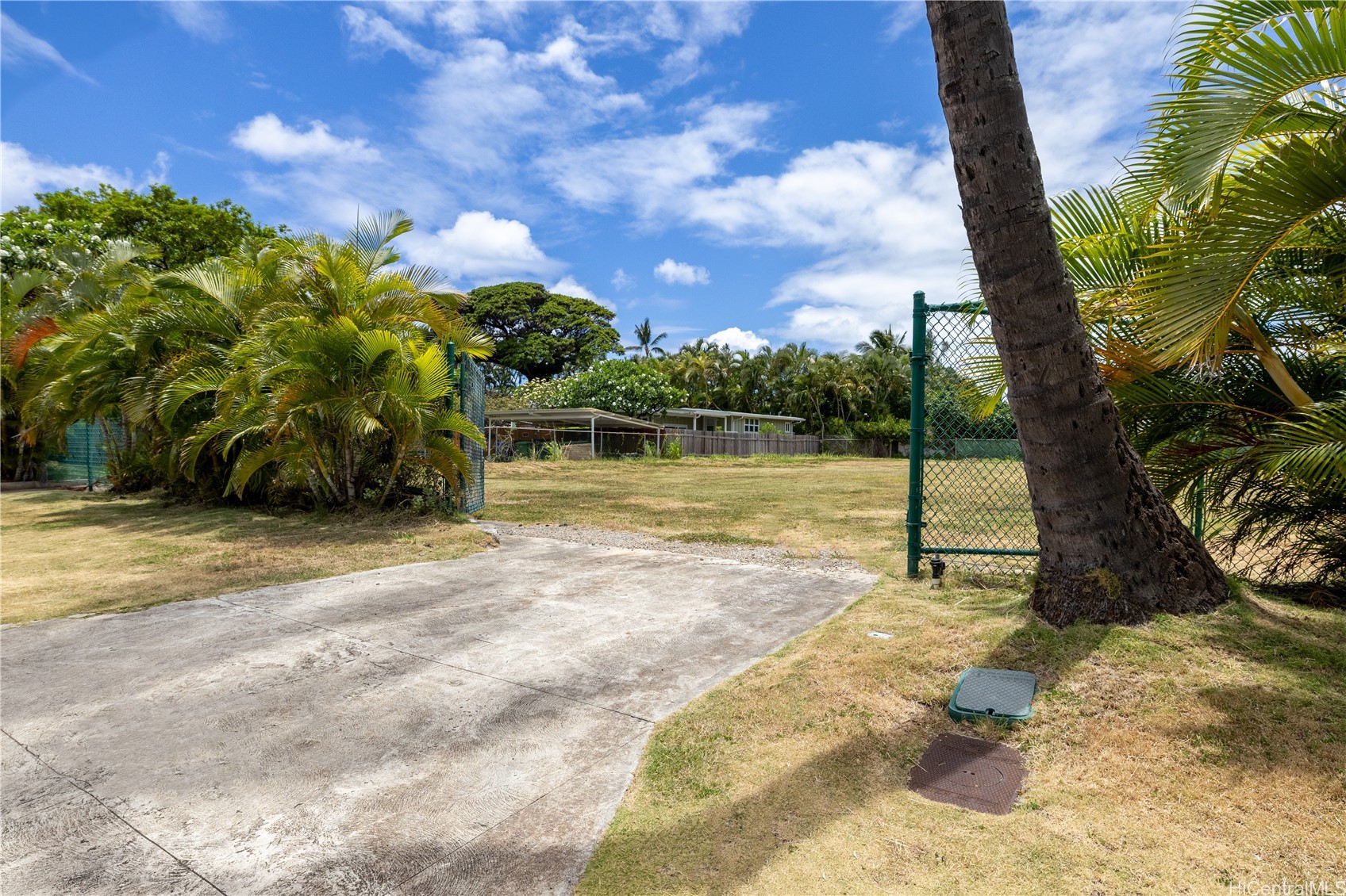 4744 Kahala Avenue Property Photo 15