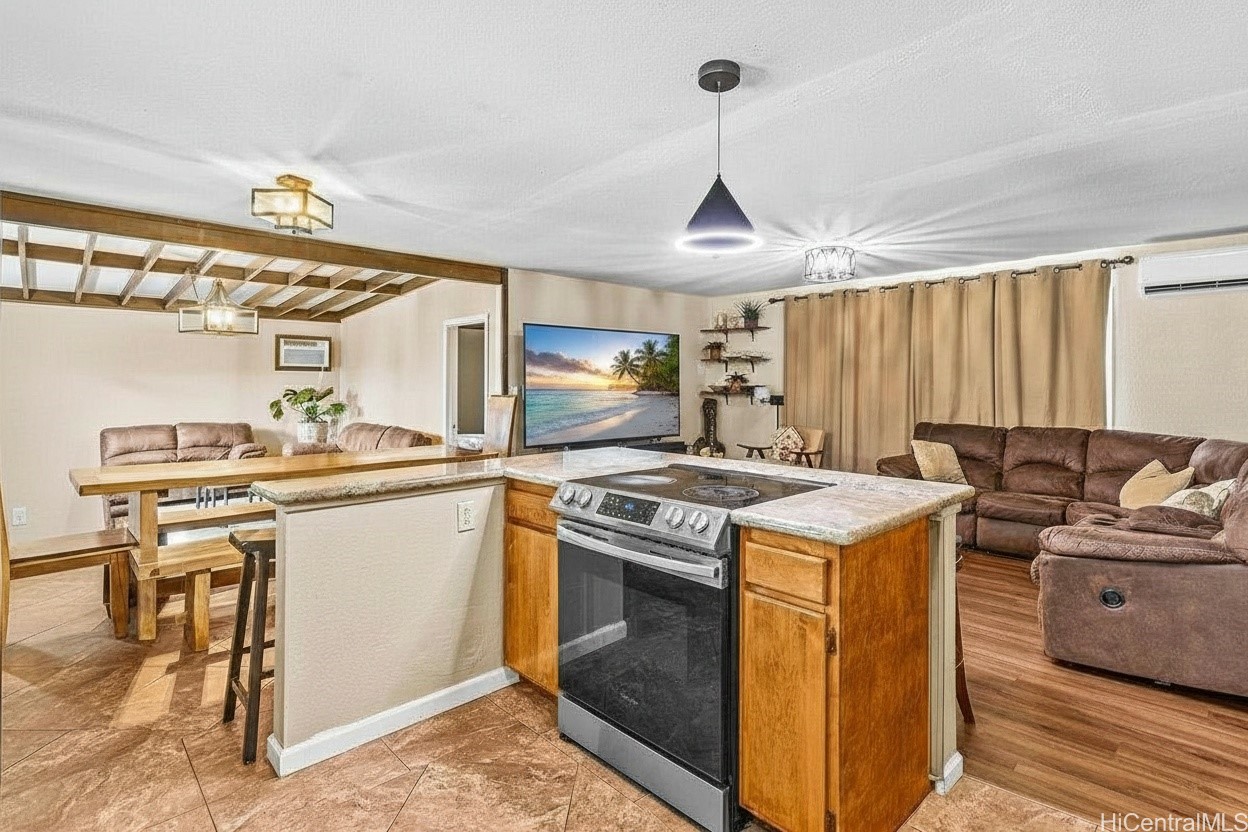4806 Iiwi Road Property Photo 13