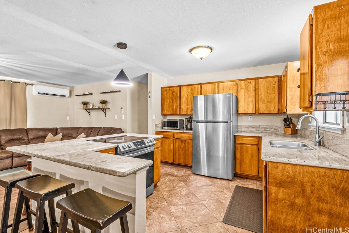 4806 Iiwi Road Property Photo 14