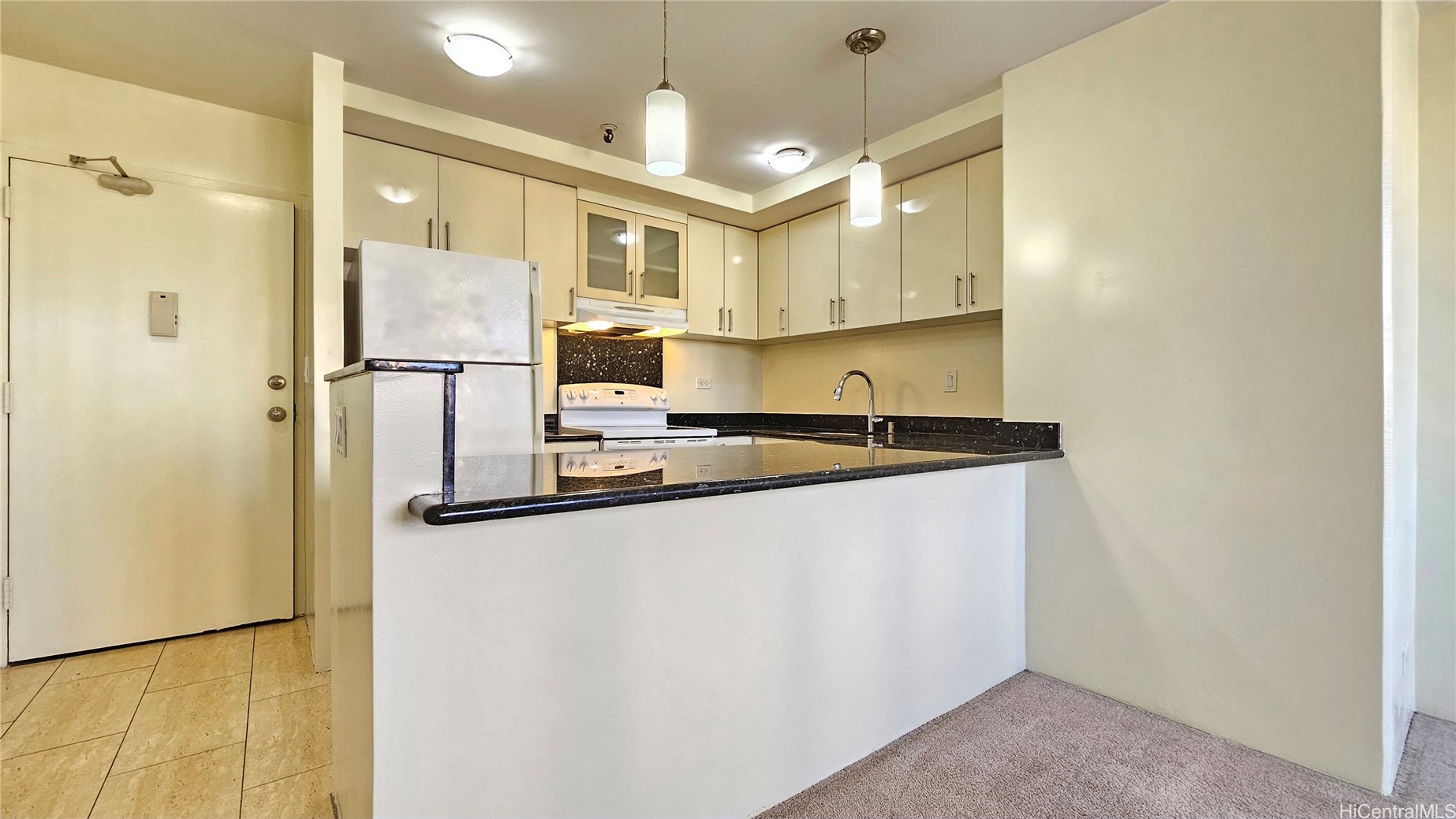 2499 Kapiolani Boulevard 401 Property Photo 1