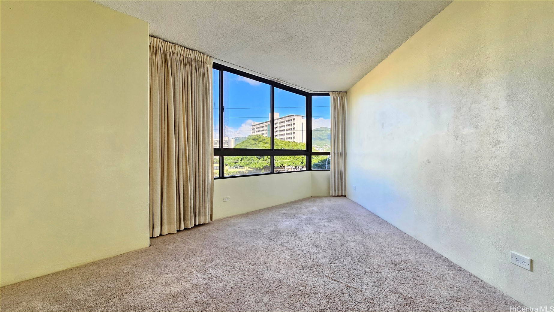 2499 Kapiolani Boulevard 401 Property Photo 7