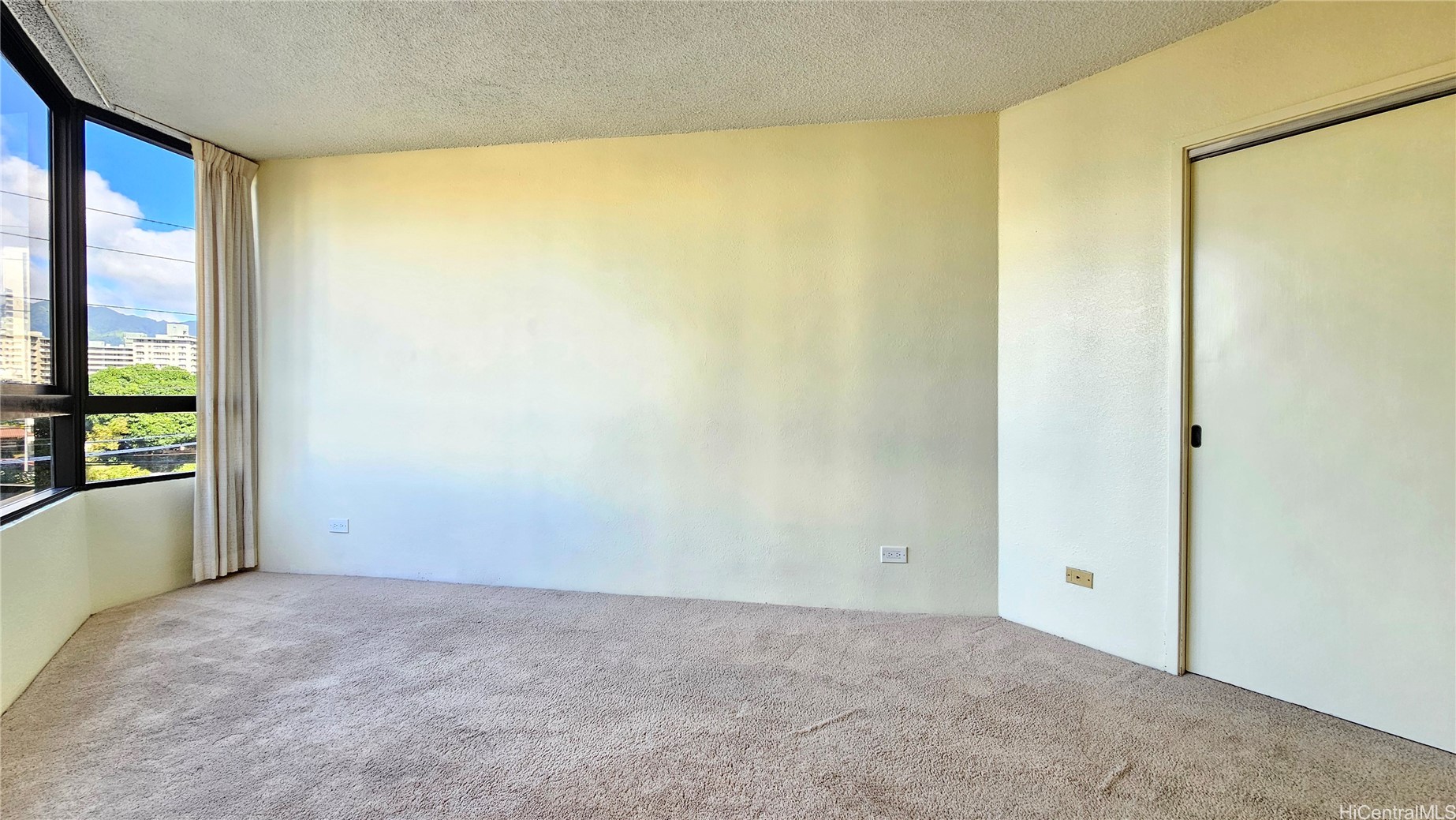 2499 Kapiolani Boulevard 401 Property Photo 8