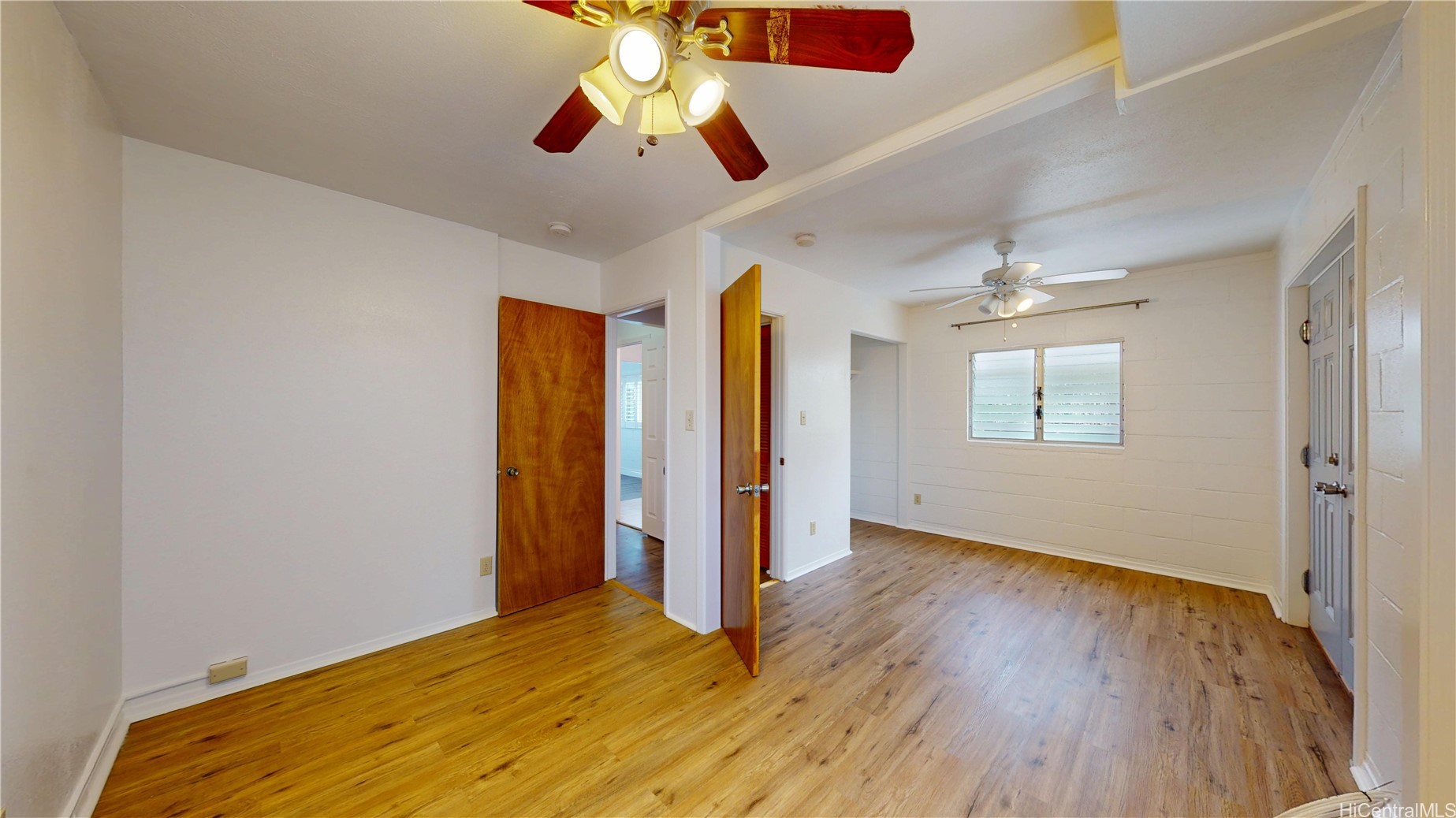3331 Hayden Street Front,a,b,c Property Photo 7