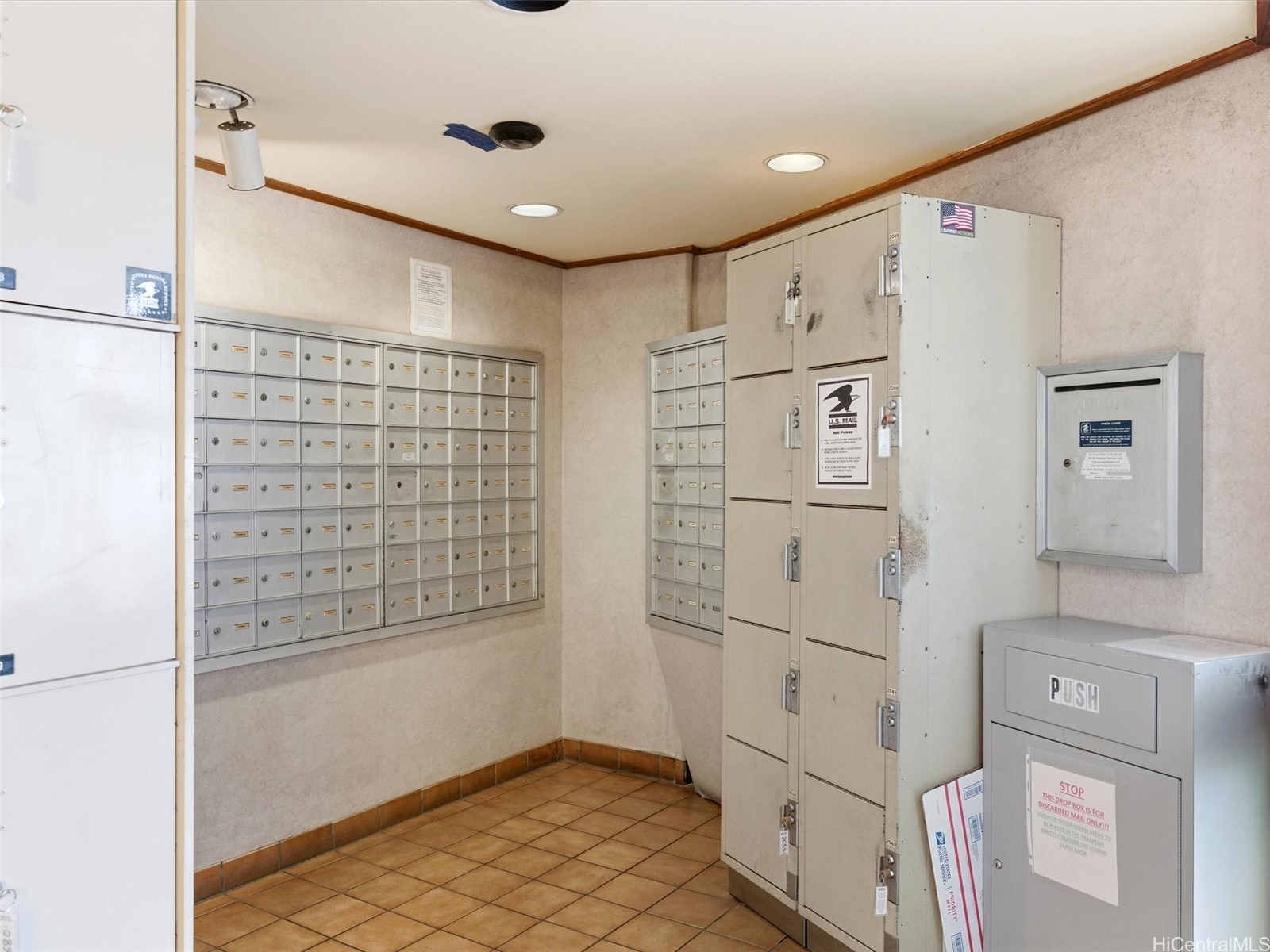 2415 Ala Wai Boulevard 801 Property Photo 15