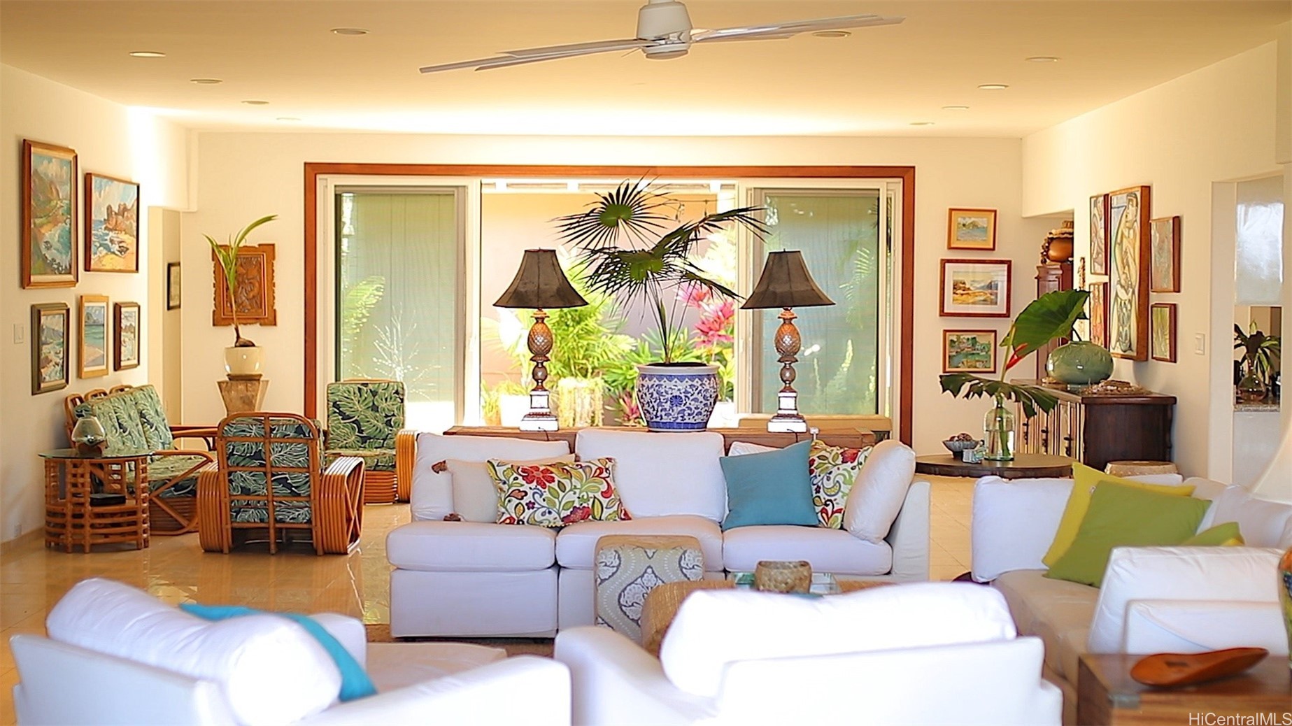 469 A Portlock Road Property Photo 11