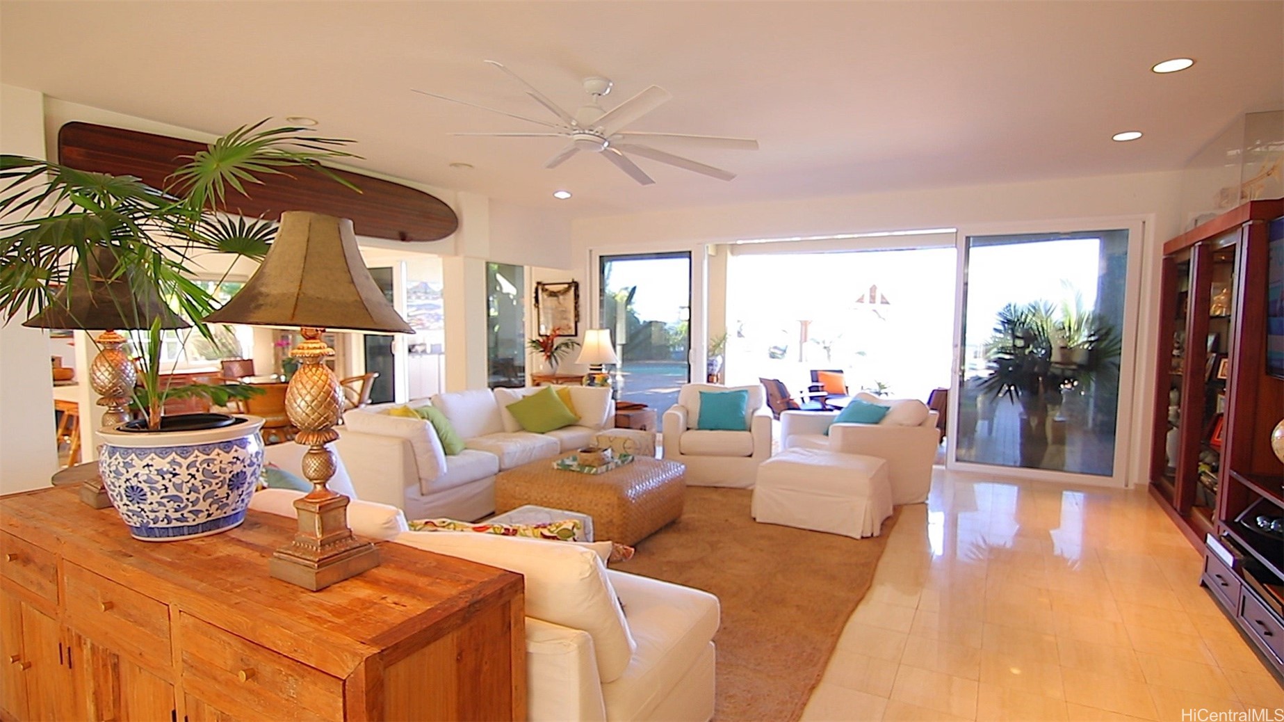 469 A Portlock Road Property Photo 12
