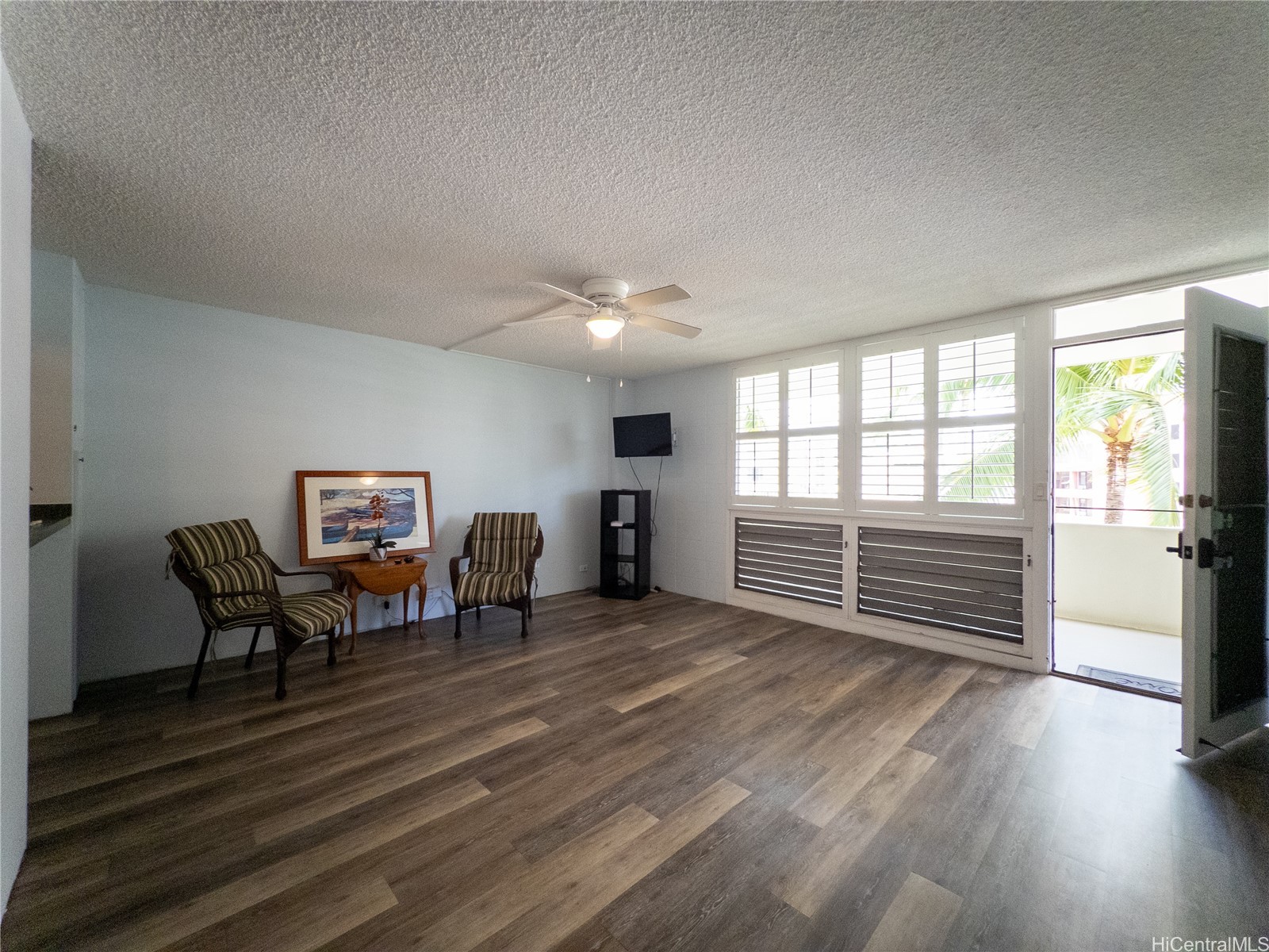 425 Ena Road 706b Property Photo 4