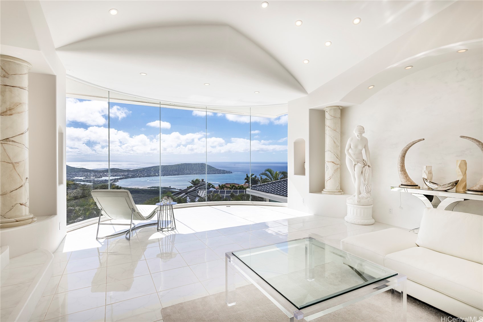 Picture of 875 Ikena Circle