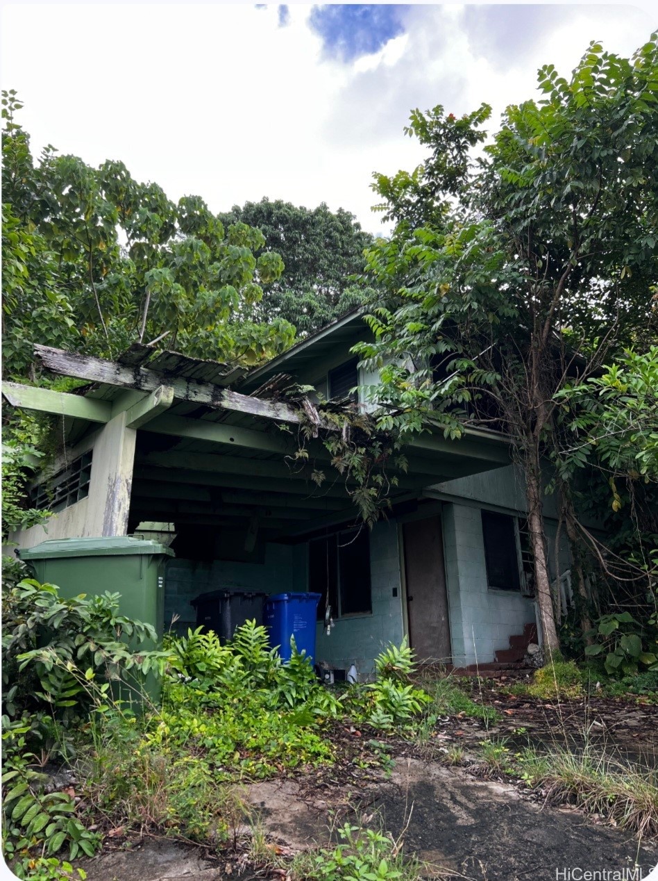 2420 Puunoa Place A Property Photo 1