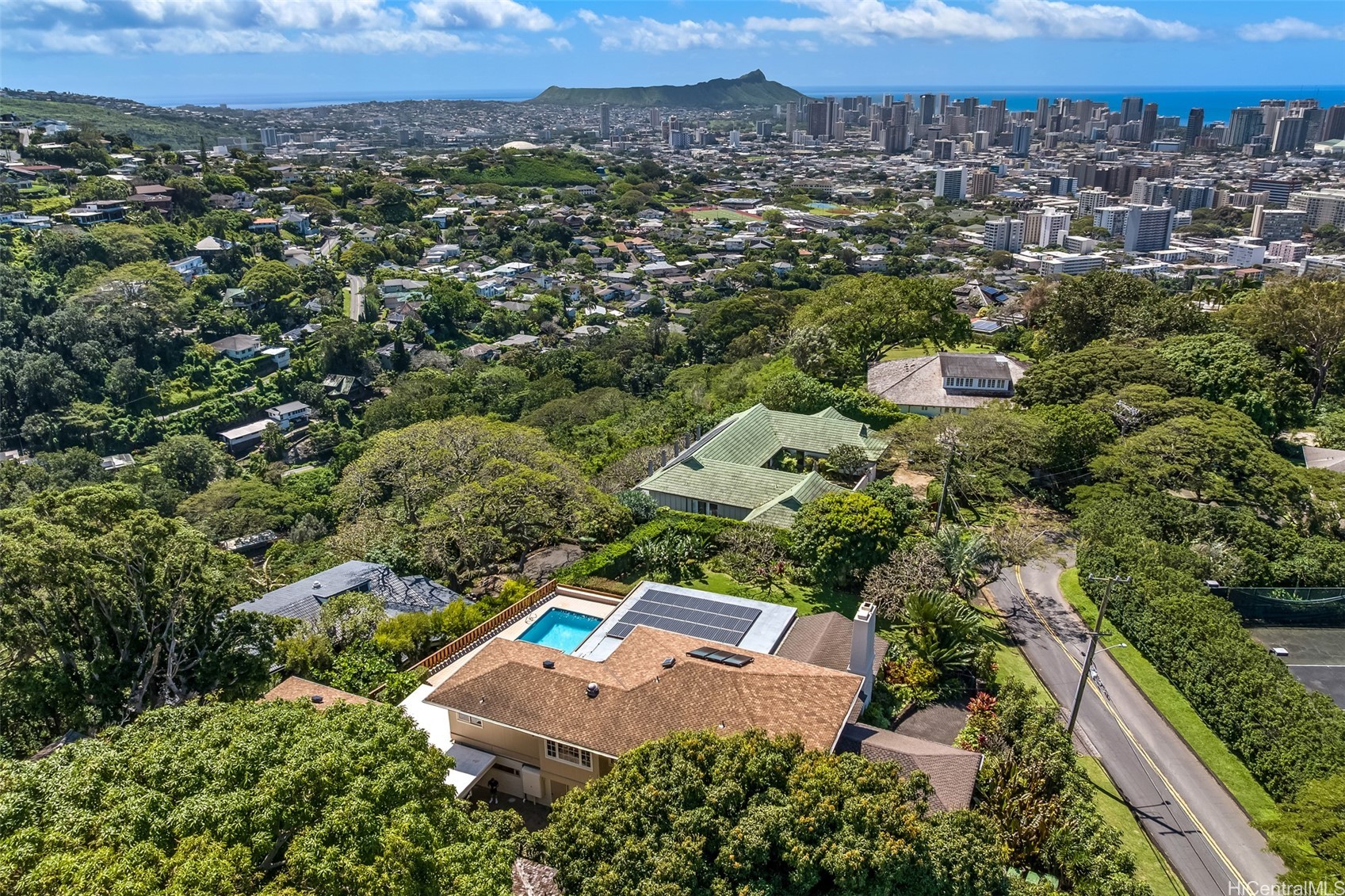 2475 Makiki Hts Drive Property Photo 1