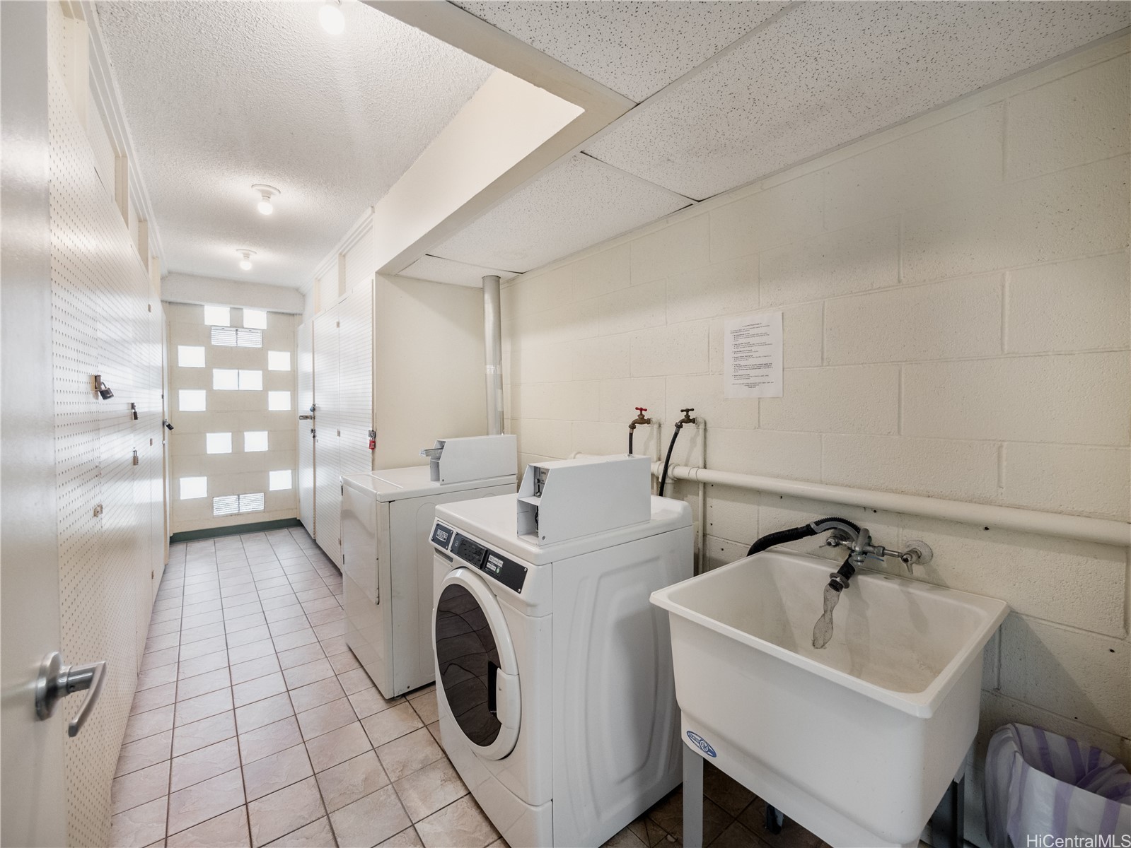 509 University Avenue 1003 Property Photo 17