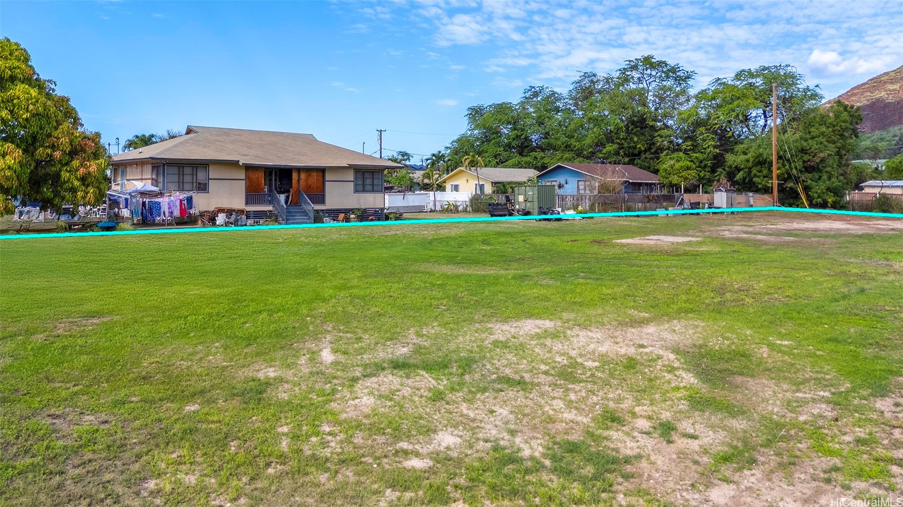 87-153 Makona Street E Property Photo 17