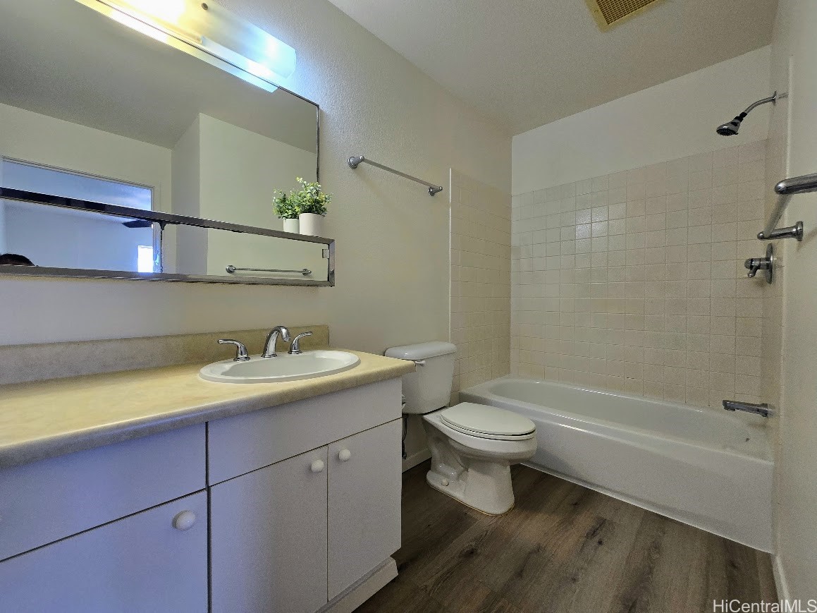 202600181 Property Photo 10